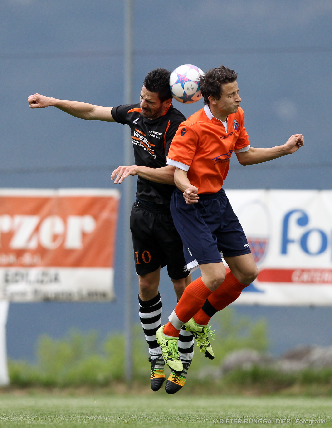 Canon EF 400mm F2.8L IS USM sample photo. Fussball - 2. al, montan vs gröden photography