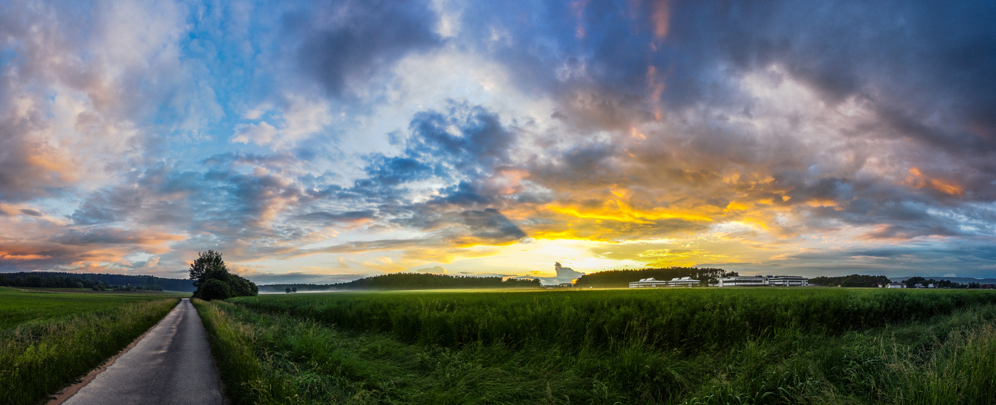 Pentax smc DA 15mm F4 ED AL Limited sample photo. Multicoloursky photography