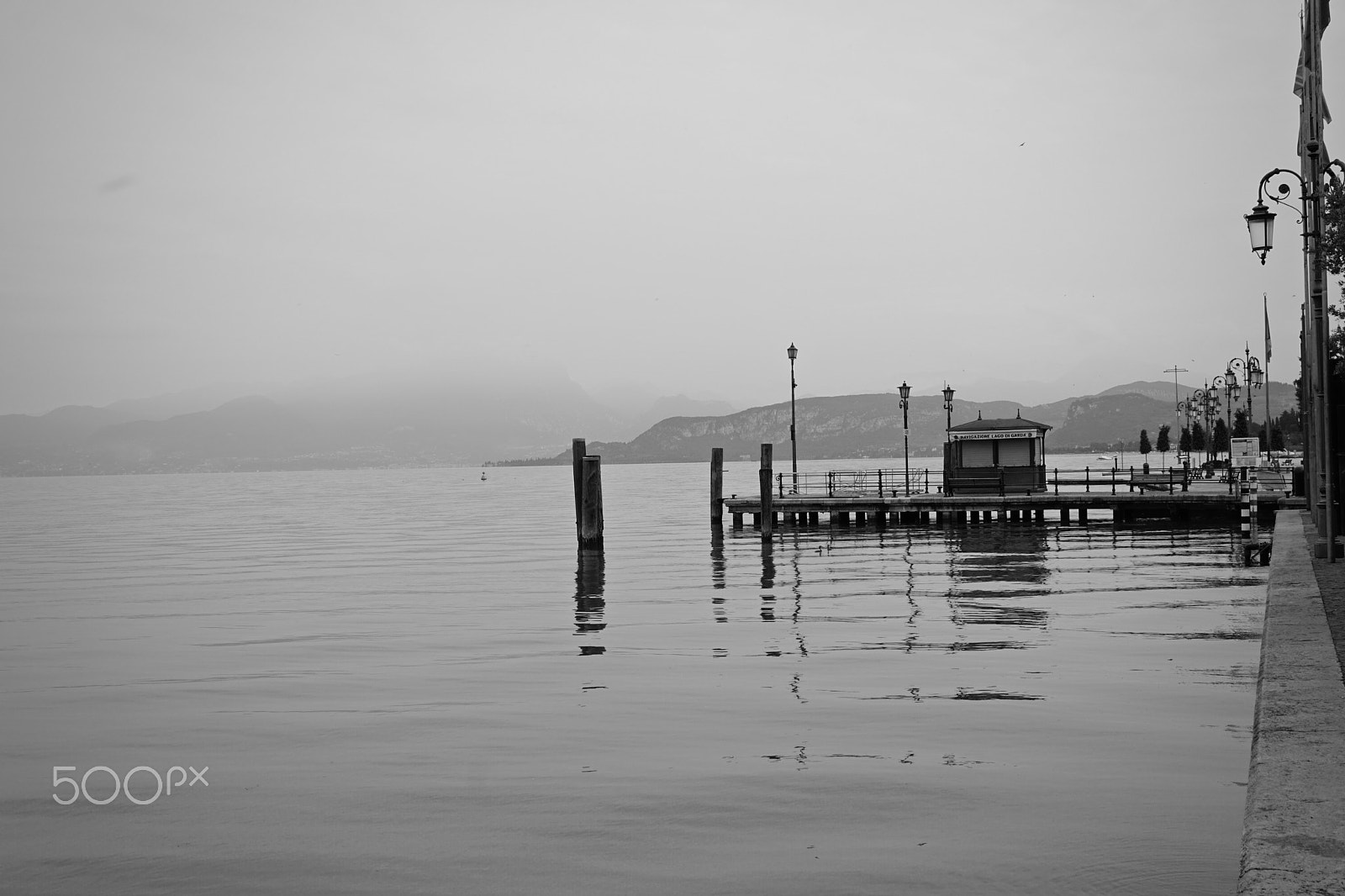 Sony a6300 + Sigma 30mm F1.4 DC DN | C sample photo. Lazise photography