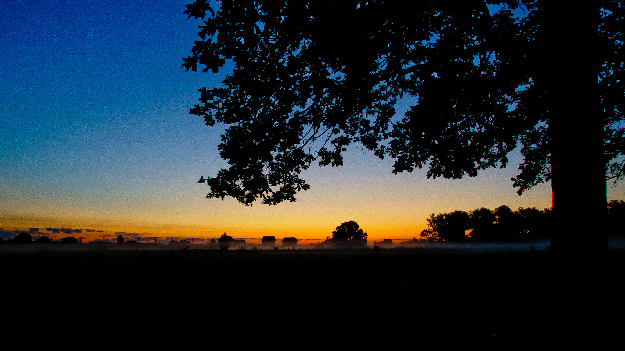 Sigma 18-200mm F3.5-6.3 II DC OS HSM sample photo. The night is over photography