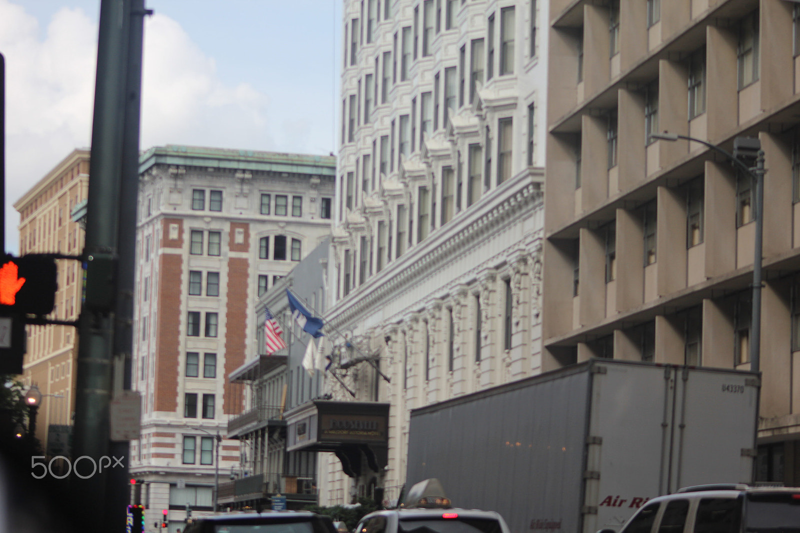 Sigma 70-300mm F4-5.6 APO DG Macro sample photo. The busy streets of new orleans photography