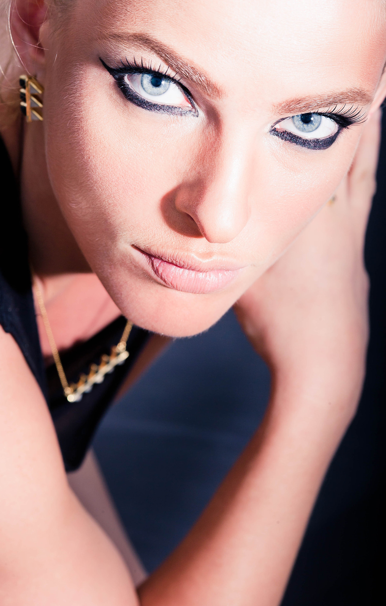 Canon EOS-1Ds Mark II sample photo. Mj studio photography