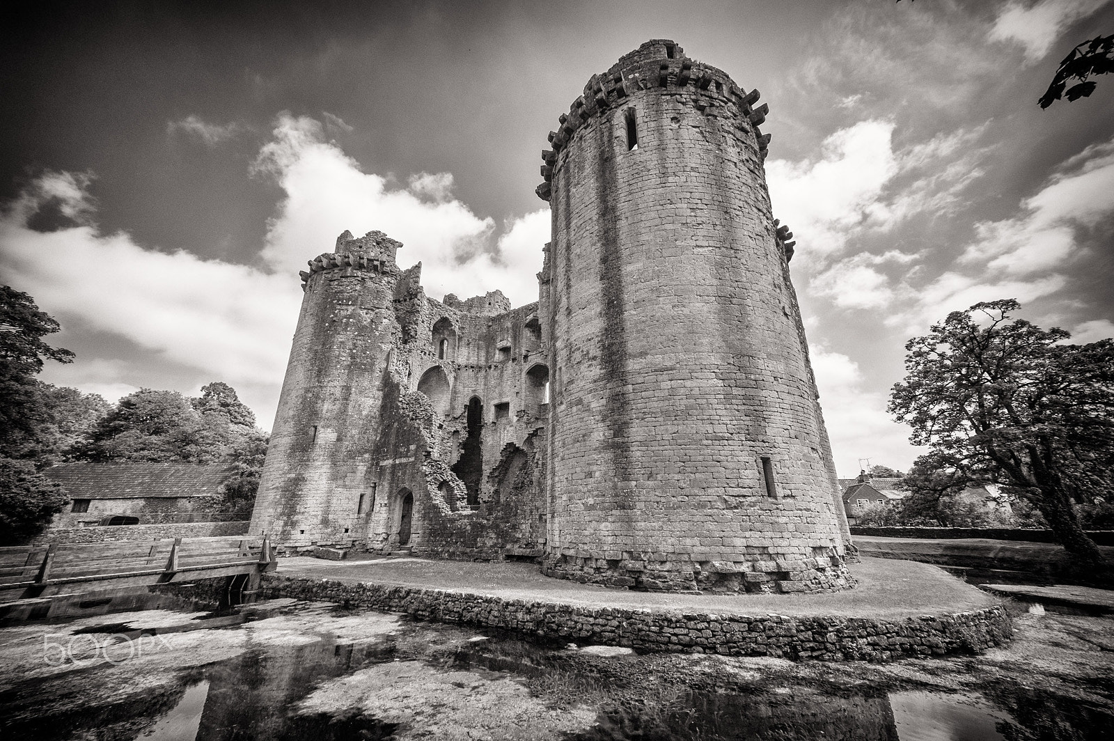 Pentax K-3 II sample photo. Nunney castle 2 photography