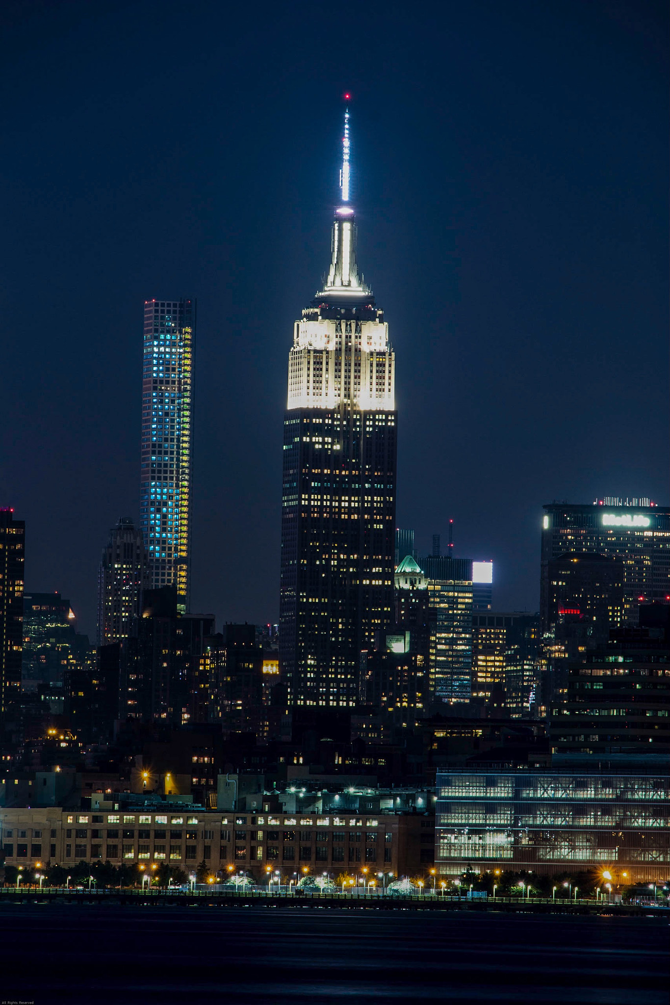 Canon EF-S 55-250mm F4-5.6 IS STM sample photo. No place like the big apple.. photography