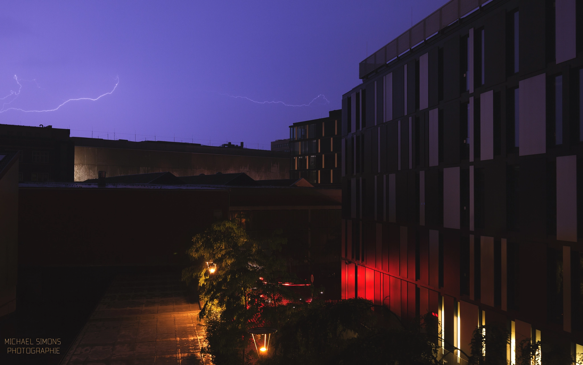 Canon EF 300mm f/2.8L sample photo. Lightning in aachen city photography