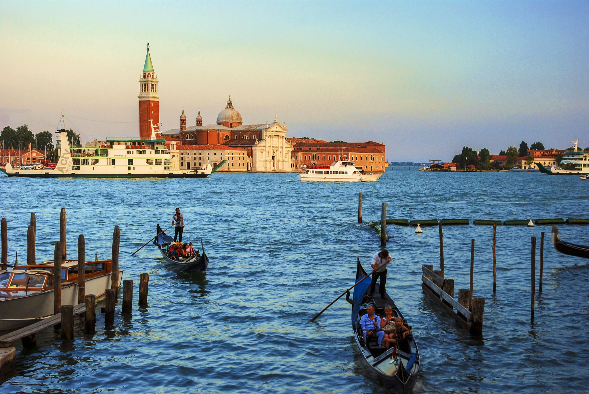 Nikon D80 sample photo. Venice photography