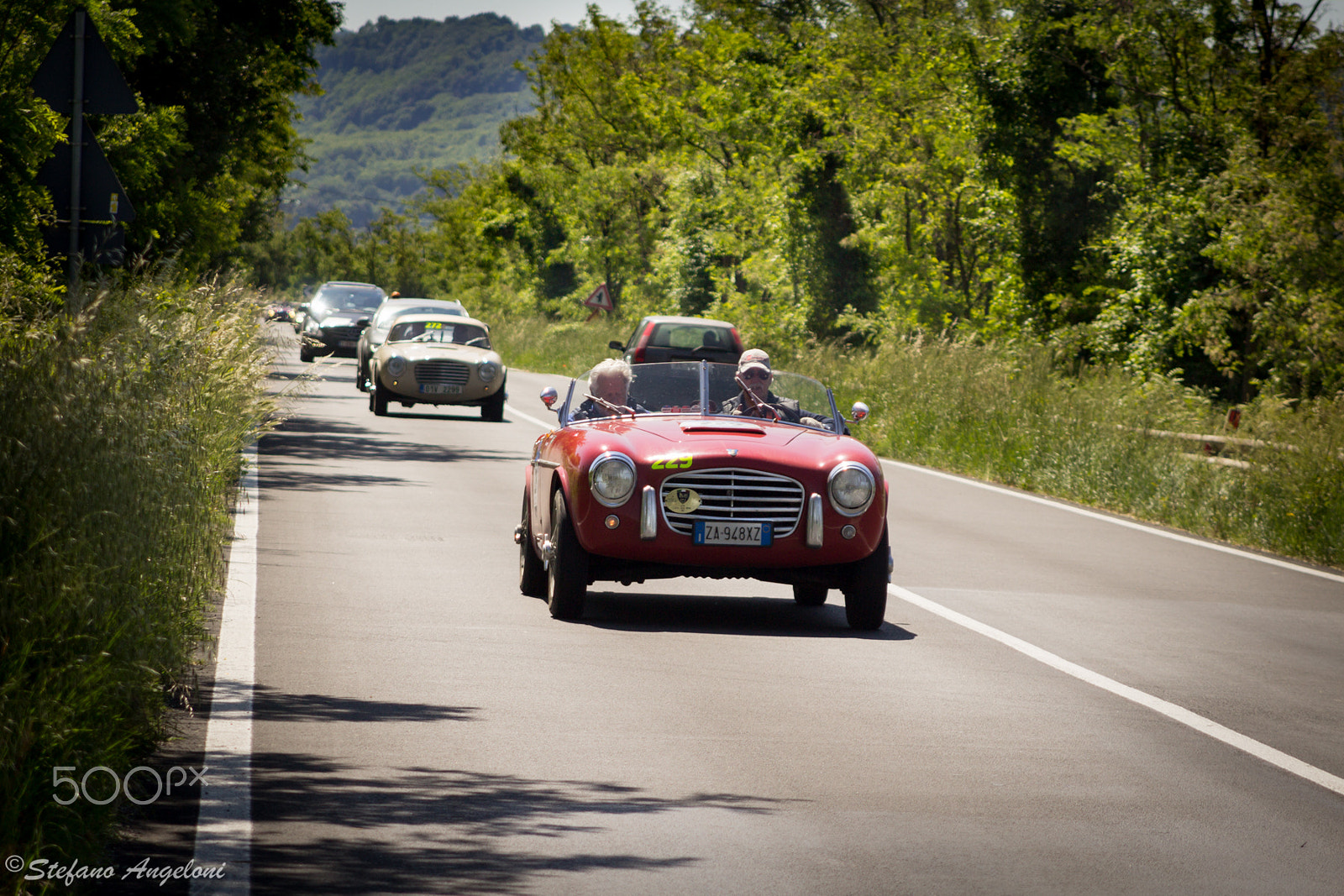 Canon EOS 1200D (EOS Rebel T5 / EOS Kiss X70 / EOS Hi) + Canon EF 28-105mm f/3.5-4.5 USM sample photo. Mille miglia 2016 - 2nd location photography