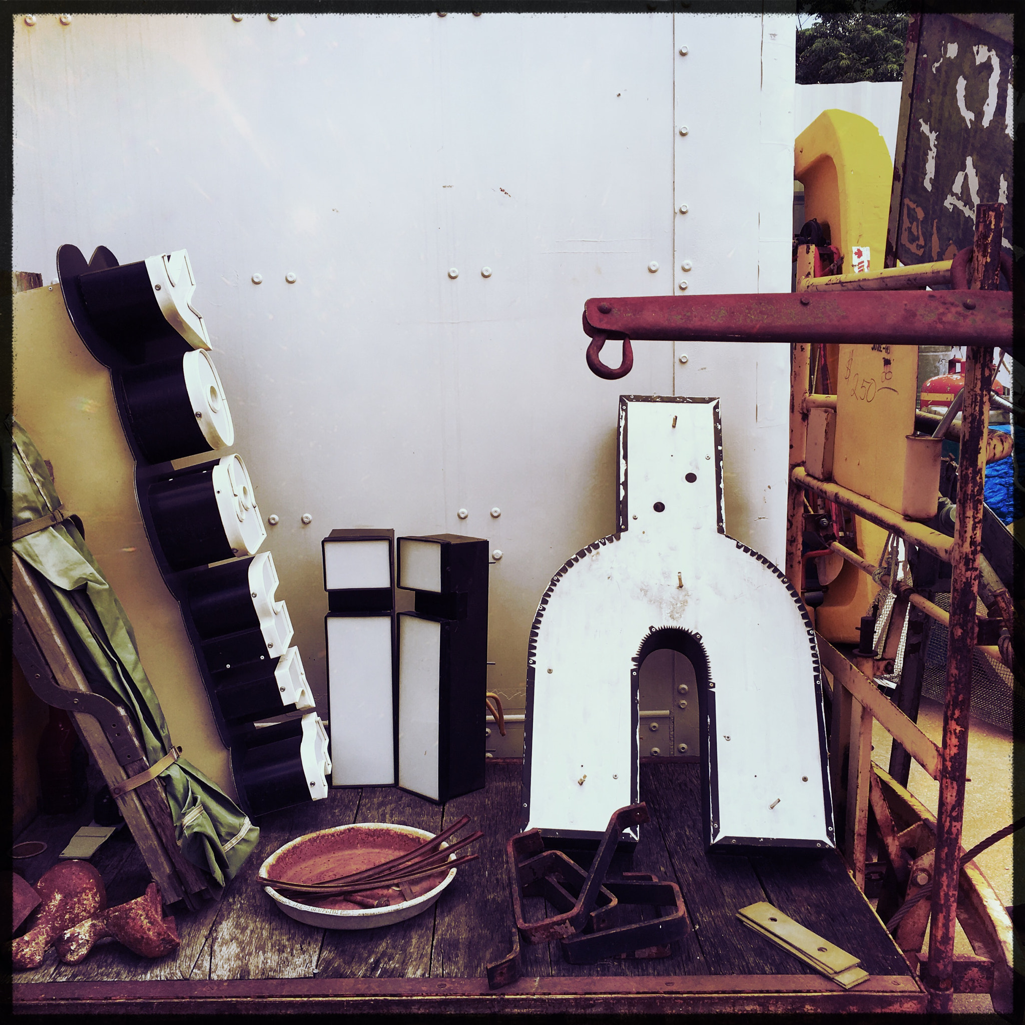 Hipstamatic 313 sample photo