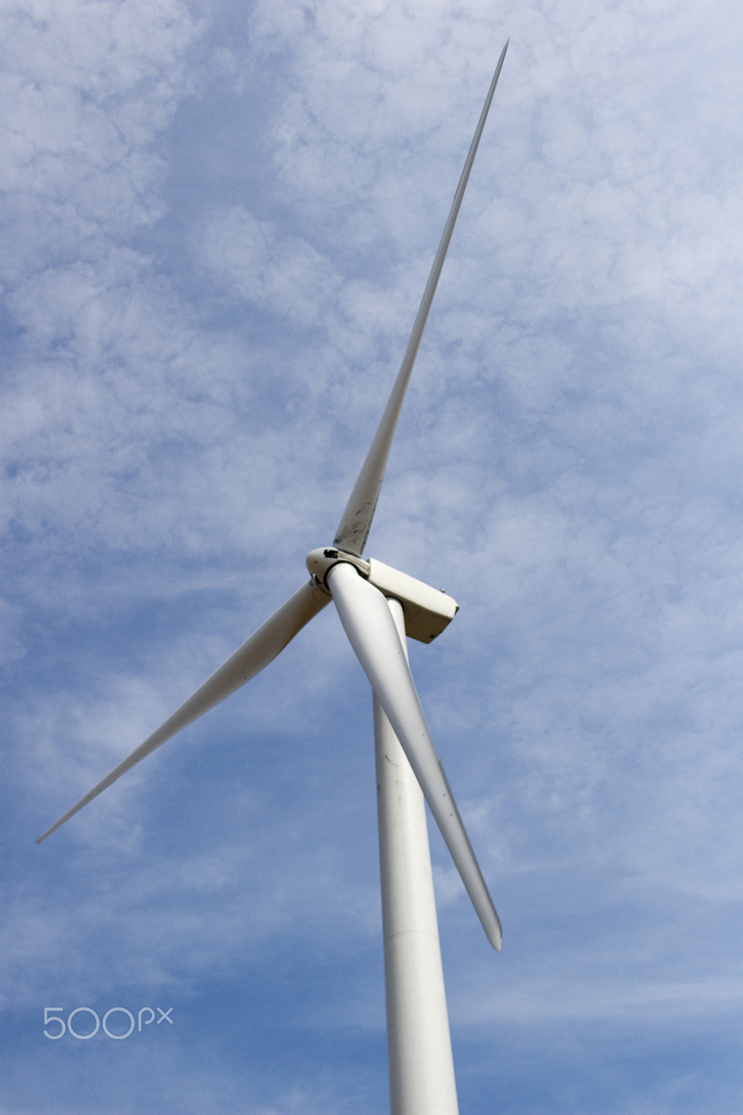 Canon EF 28-105mm f/3.5-4.5 USM sample photo. Wind turbine photography