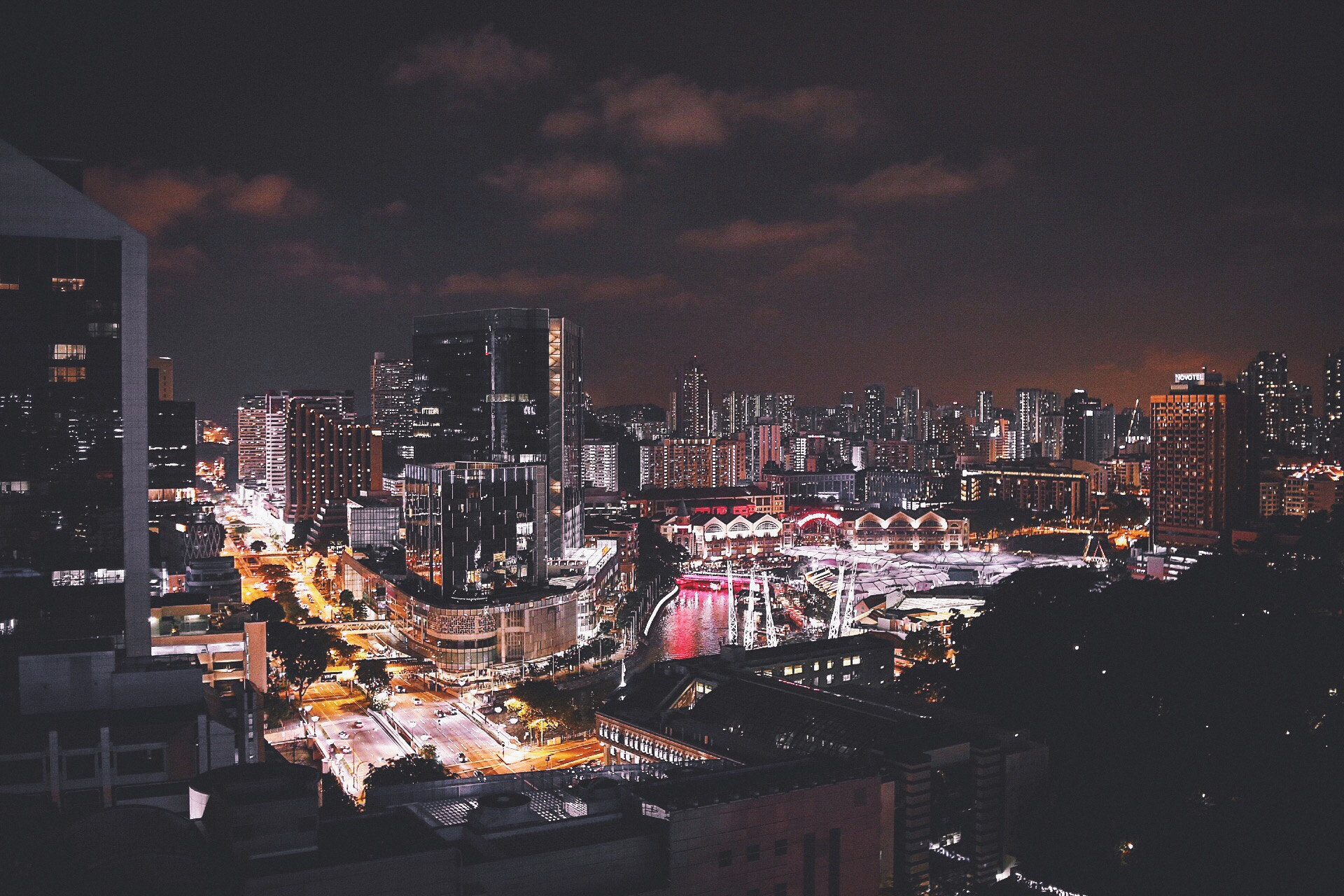 Canon 35mm sample photo. Goodnight fellas! photography