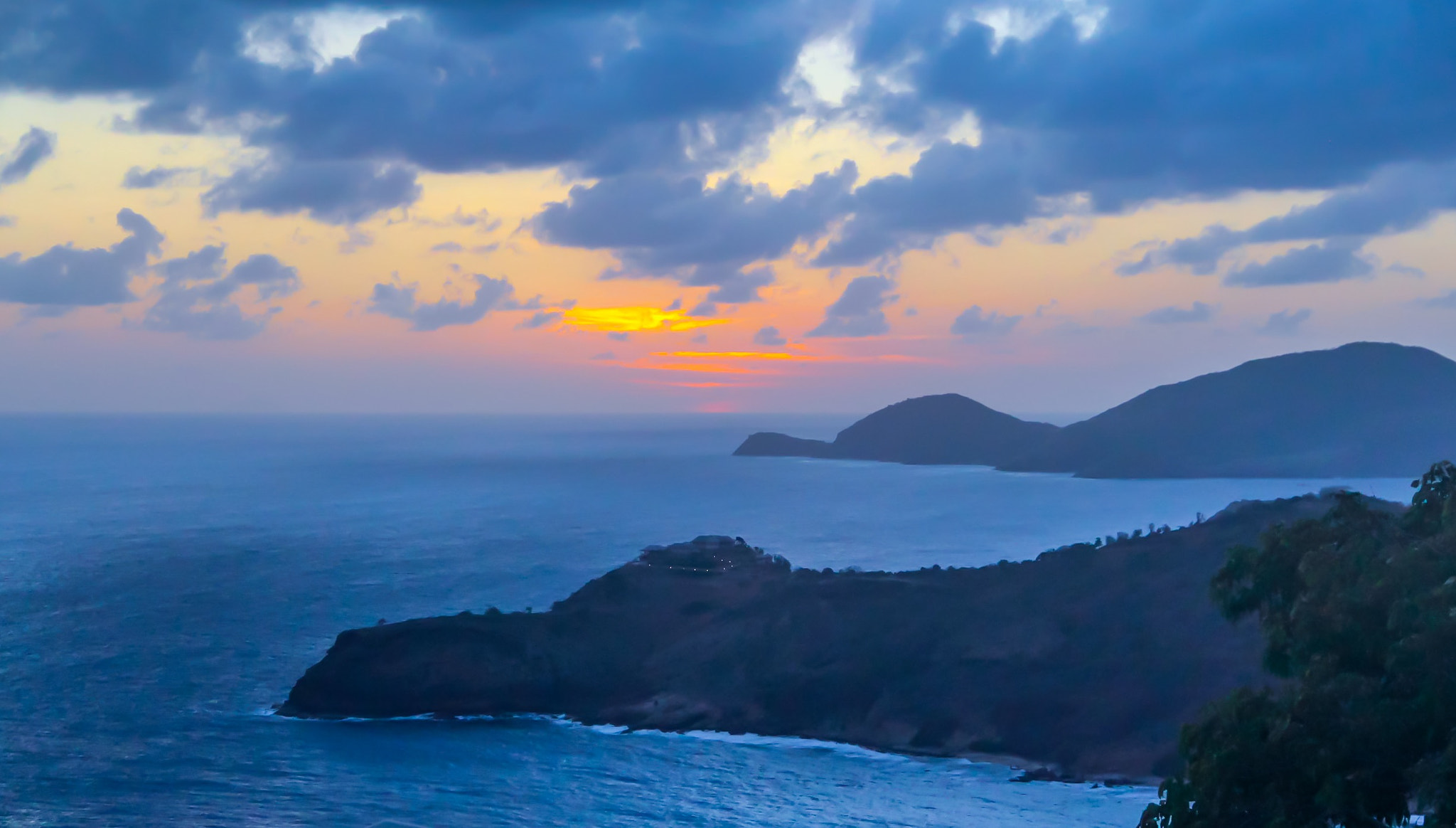 Canon EOS 650D (EOS Rebel T4i / EOS Kiss X6i) sample photo. Top of the mountain photography