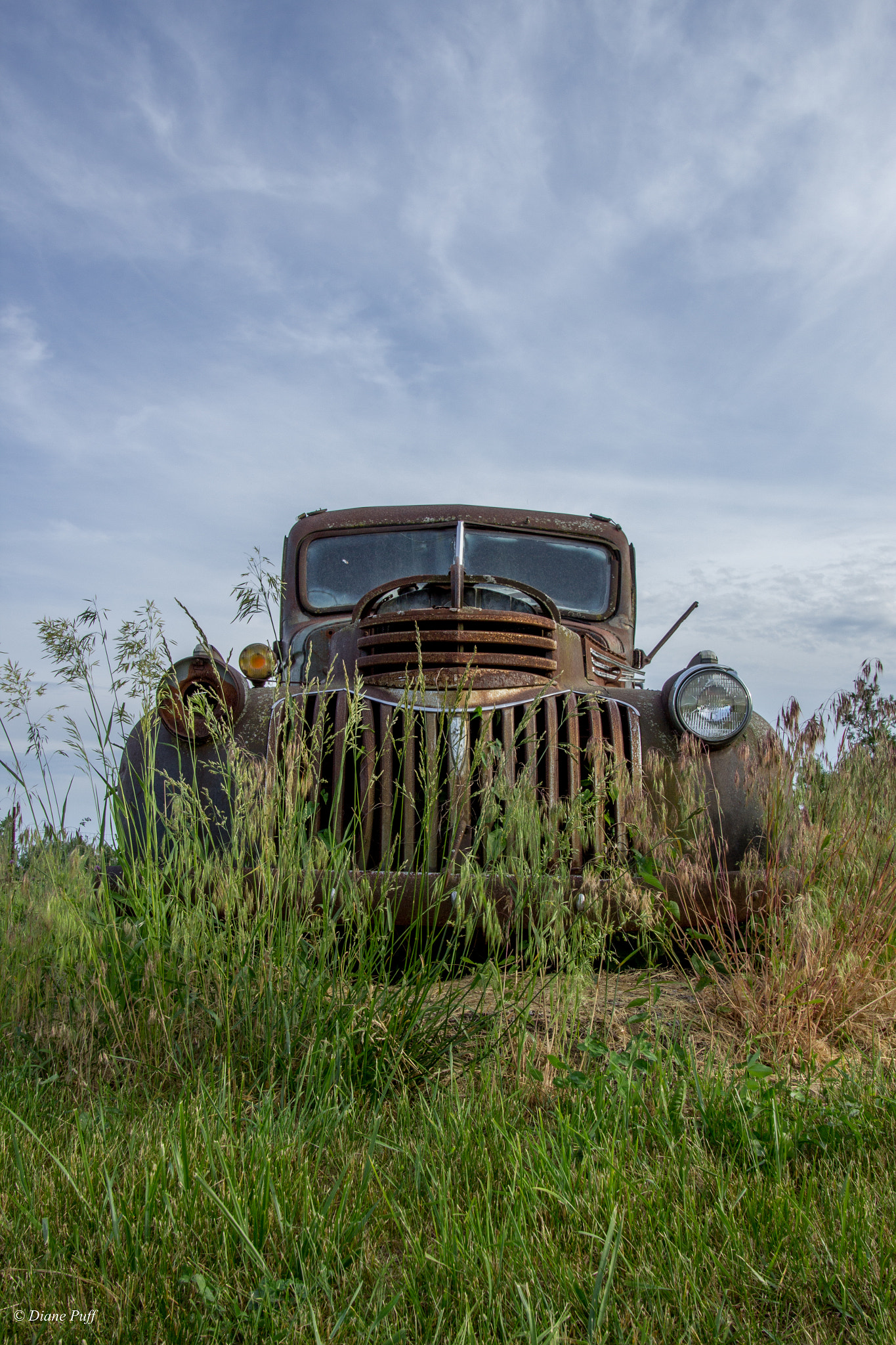 Canon EOS 1200D (EOS Rebel T5 / EOS Kiss X70 / EOS Hi) sample photo. Blue sky's and truck lullabies  photography