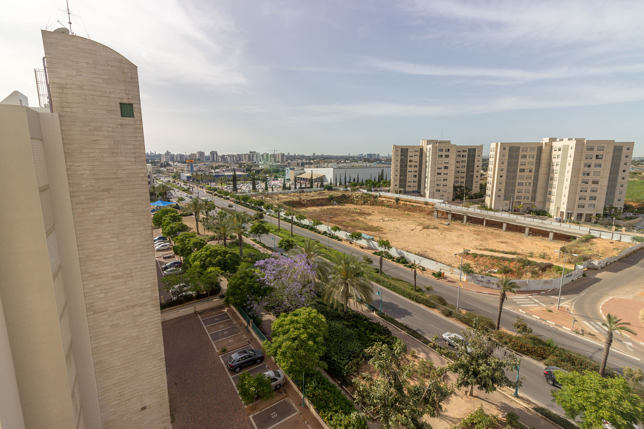 Canon EF-S 10-18mm F4.5–5.6 IS STM sample photo. Top floor photography