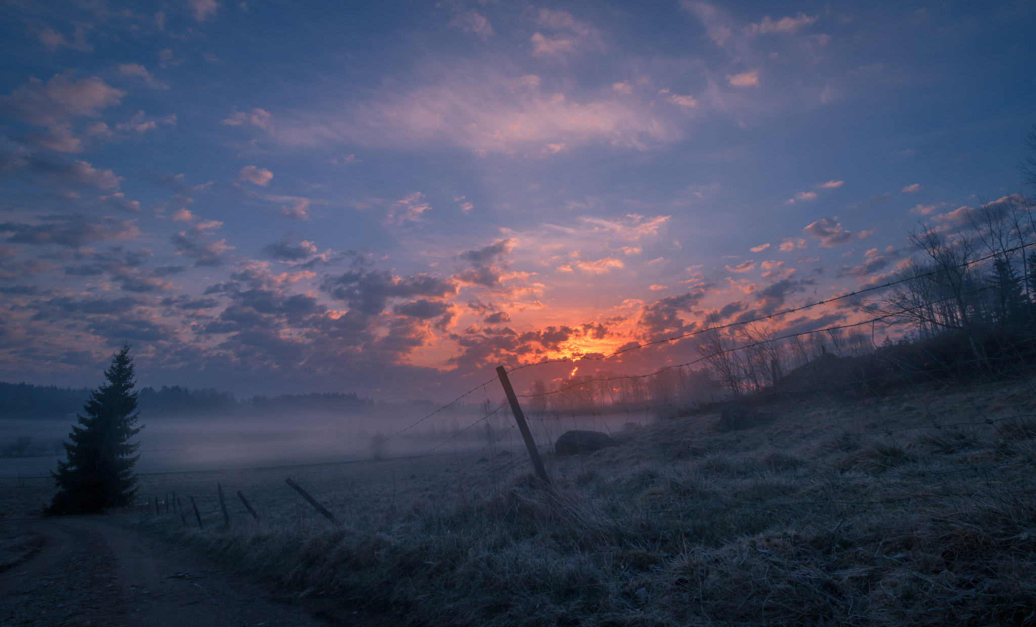 Canon EF-S 10-18mm F4.5–5.6 IS STM sample photo. Daybreak photography