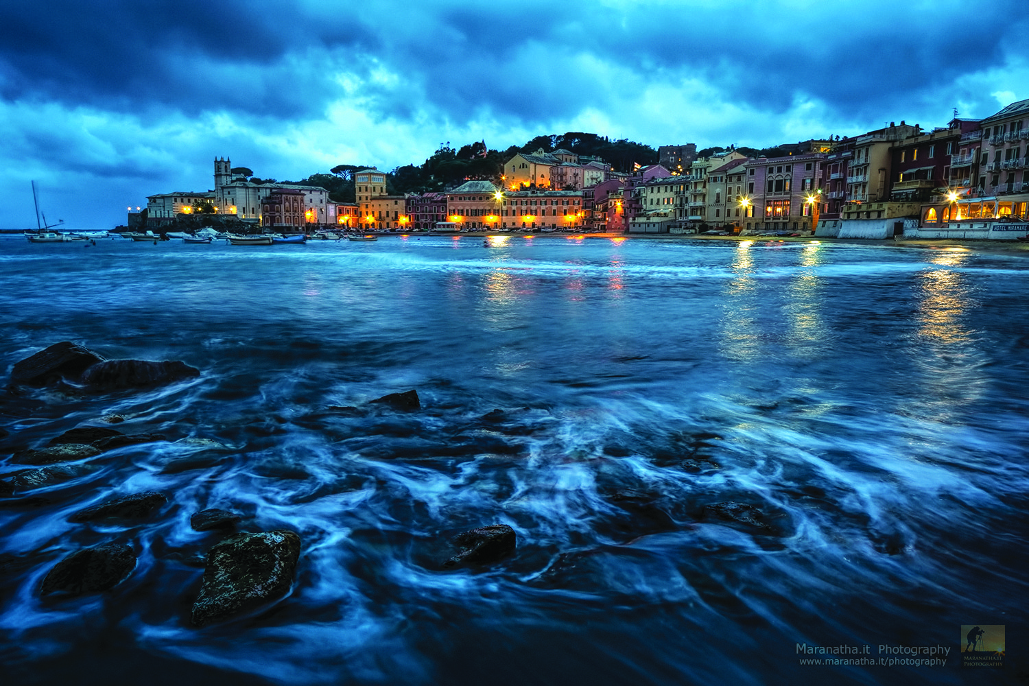 Canon TS-E 24.0mm f/3.5 L II sample photo. East bay at twilight photography