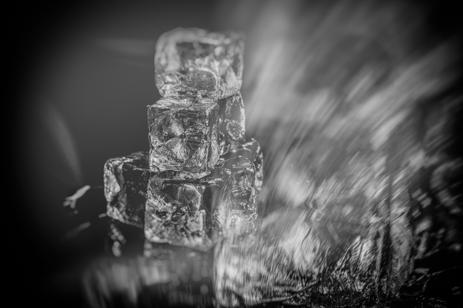 Olympus M.Zuiko Digital ED 60mm F2.8 Macro sample photo. Ice break photography