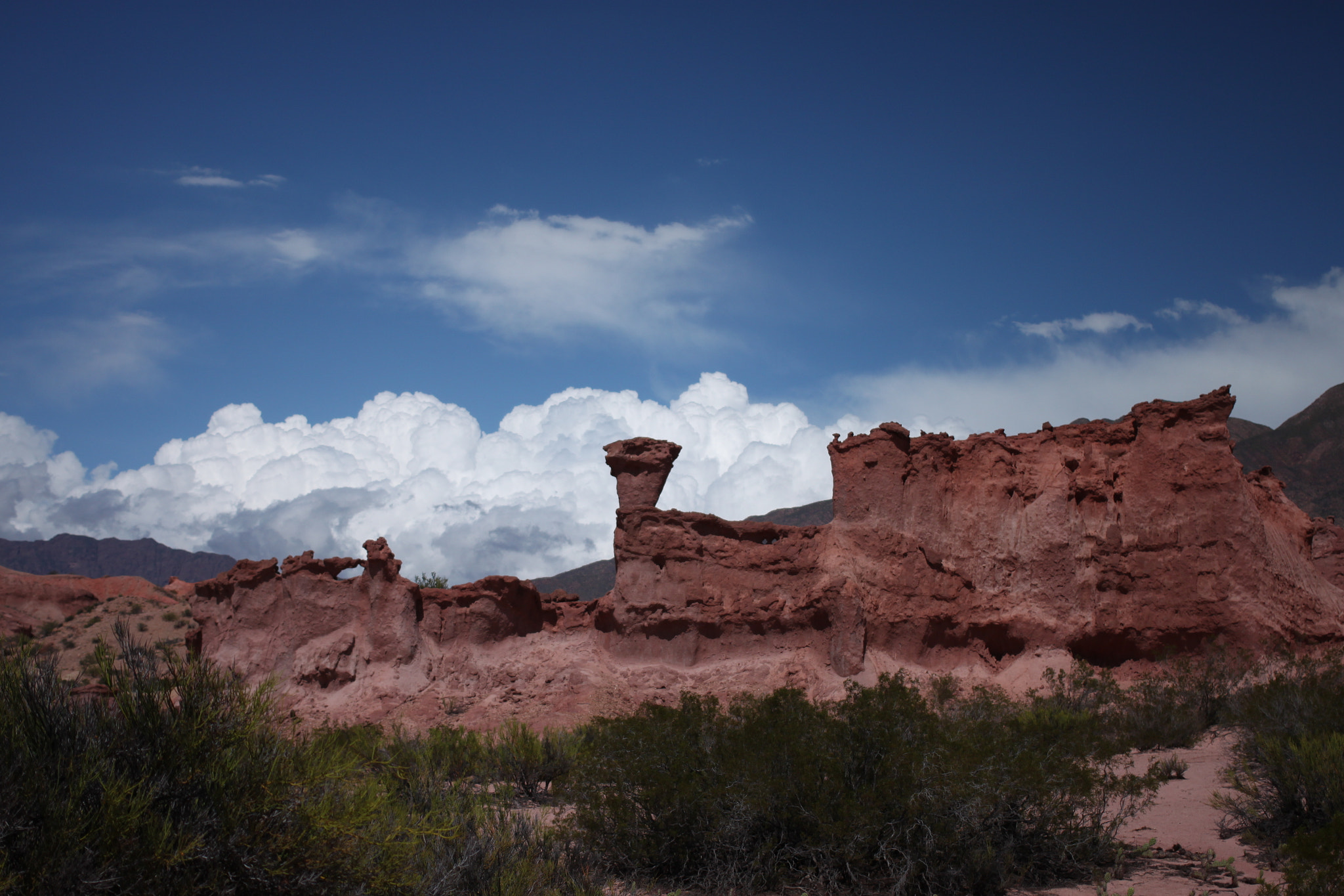 Canon EF 40mm F2.8 STM sample photo. Nubes photography