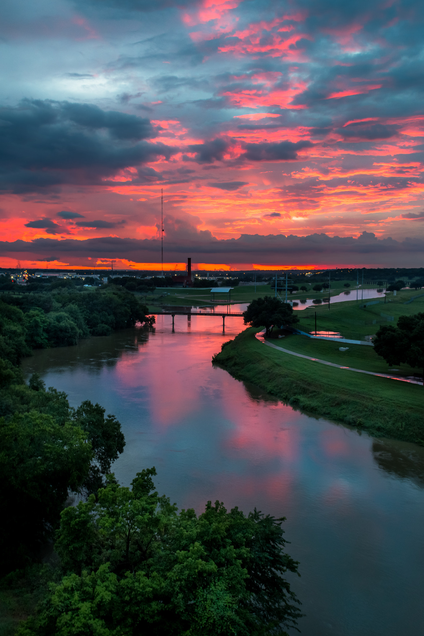 Canon EF 20mm F2.8 USM sample photo. After the storm photography