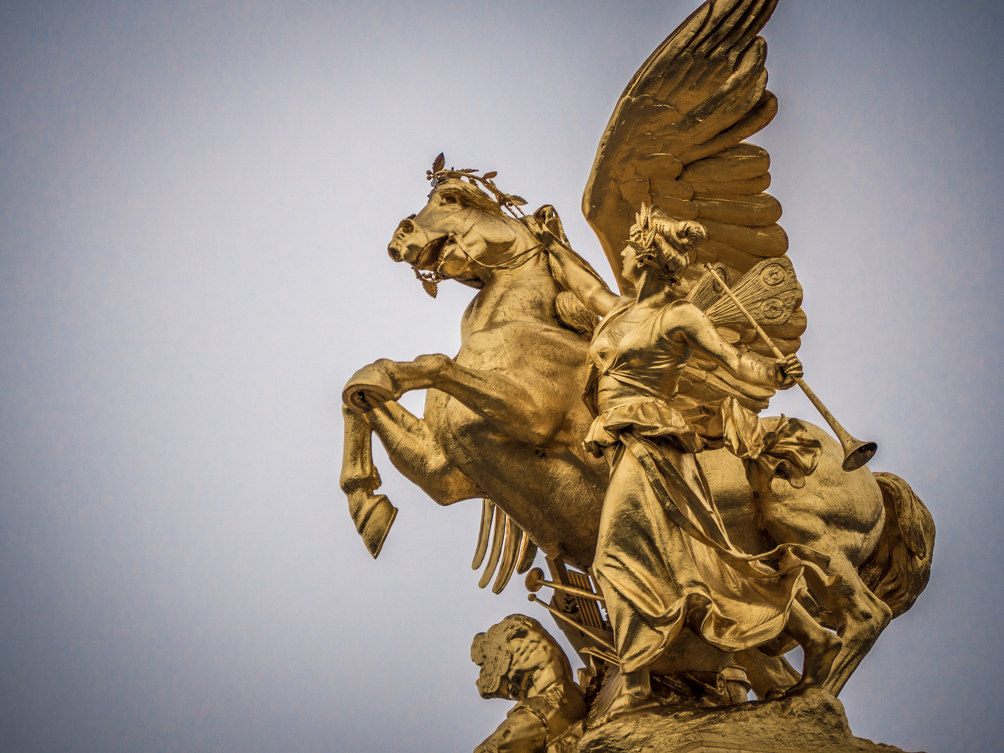 Panasonic Lumix G Vario 45-200mm F4-5.6 OIS sample photo. Adventures in paris photography