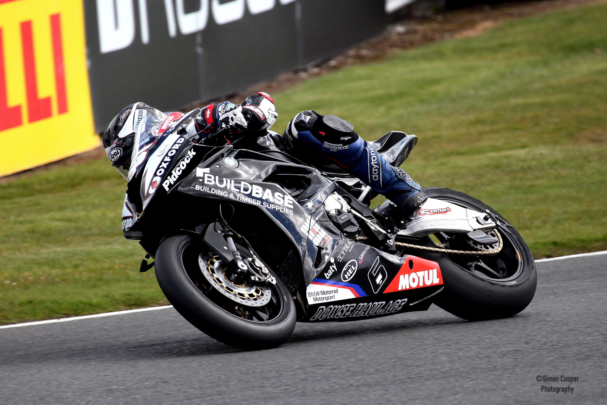 Canon EF 100-400mm F4.5-5.6L IS USM sample photo. Superbikes©simon cooper photography