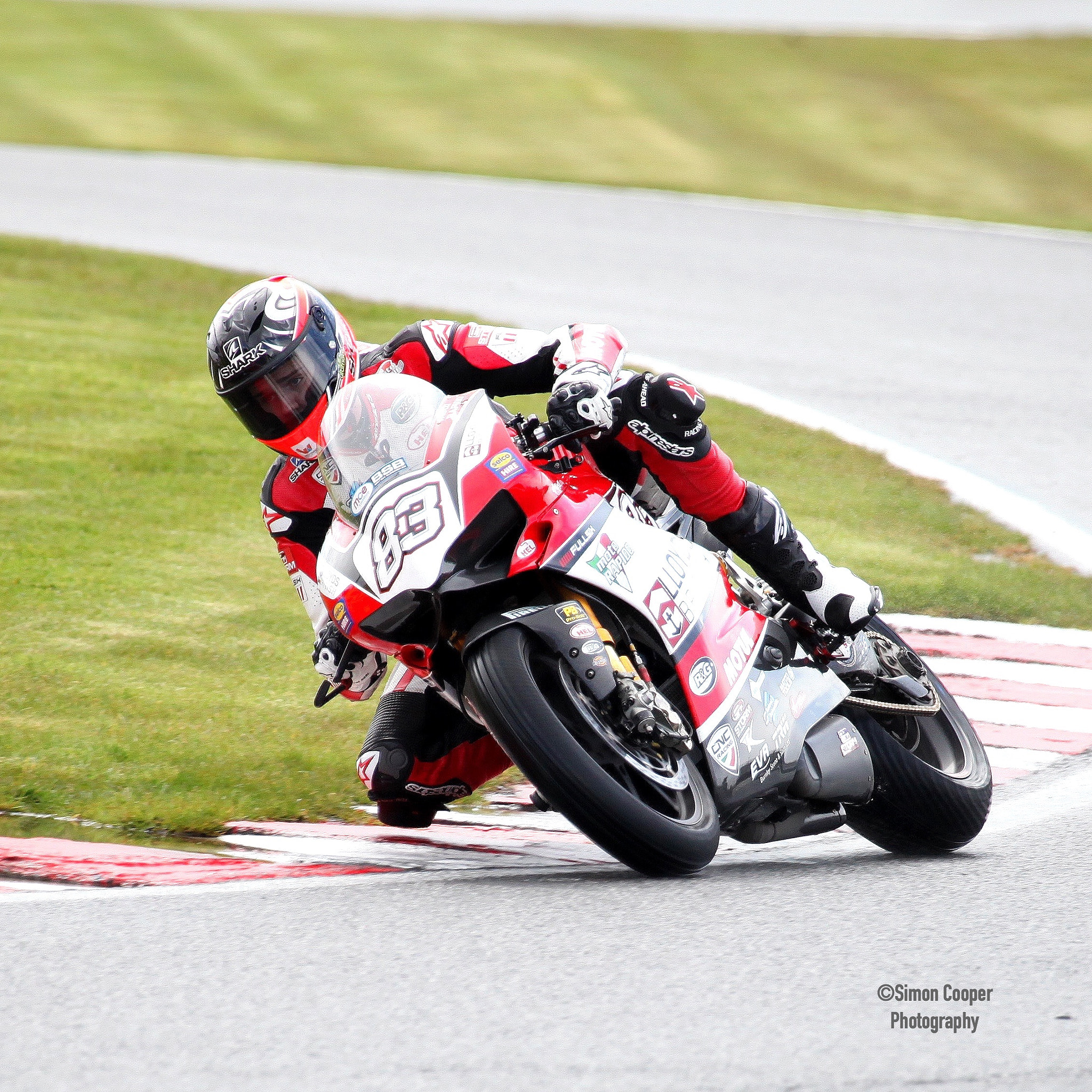 Canon EF 100-400mm F4.5-5.6L IS USM sample photo. ©simon cooper superbikes photography