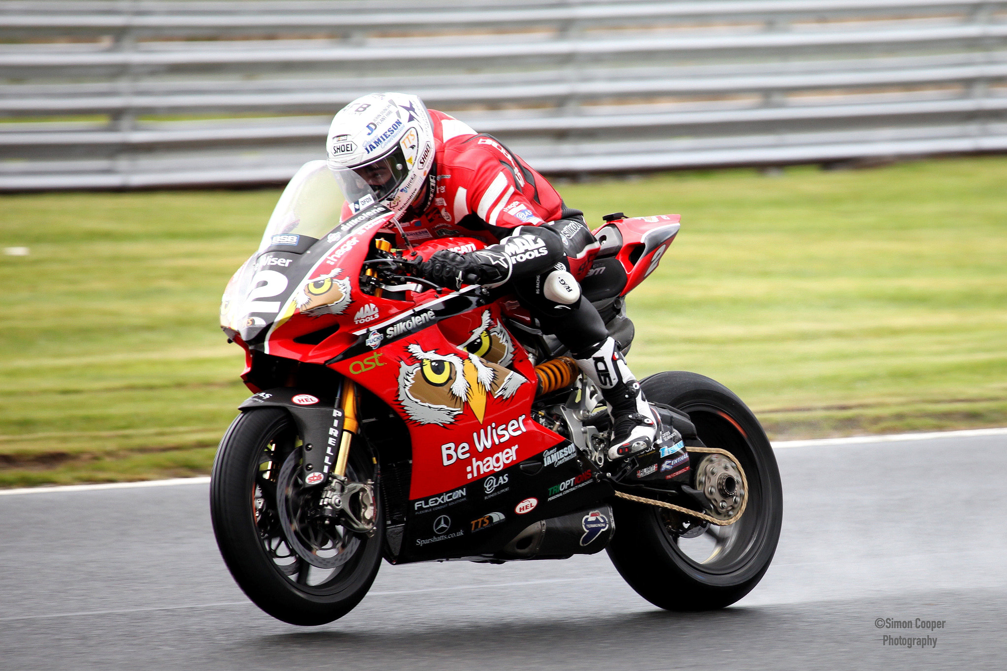 Canon EF 100-400mm F4.5-5.6L IS USM sample photo. ©simon cooper superbikes photography
