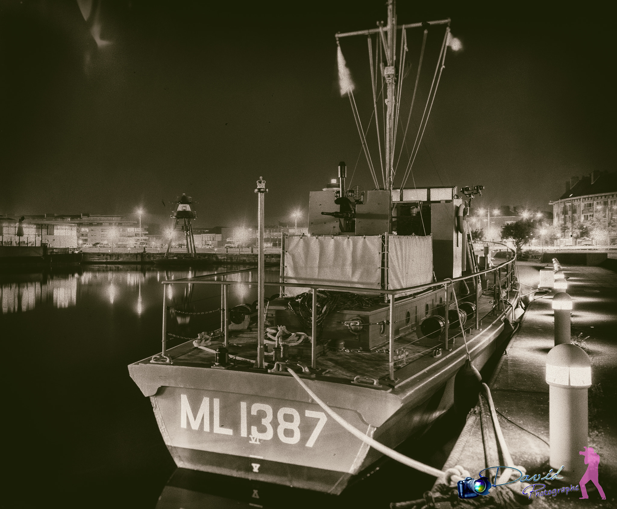 Pentax K-3 sample photo. Modifier photography
