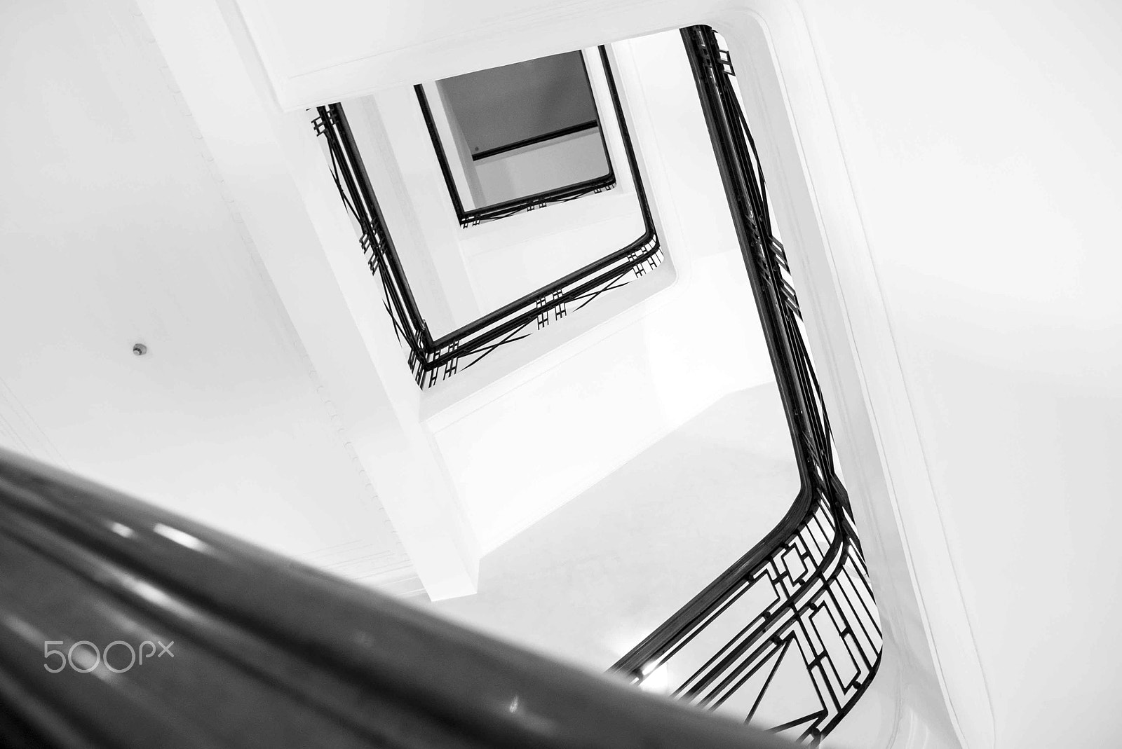 Sony a7S II + Sony 70-400mm F4-5.6 G SSM sample photo. Stairs photography