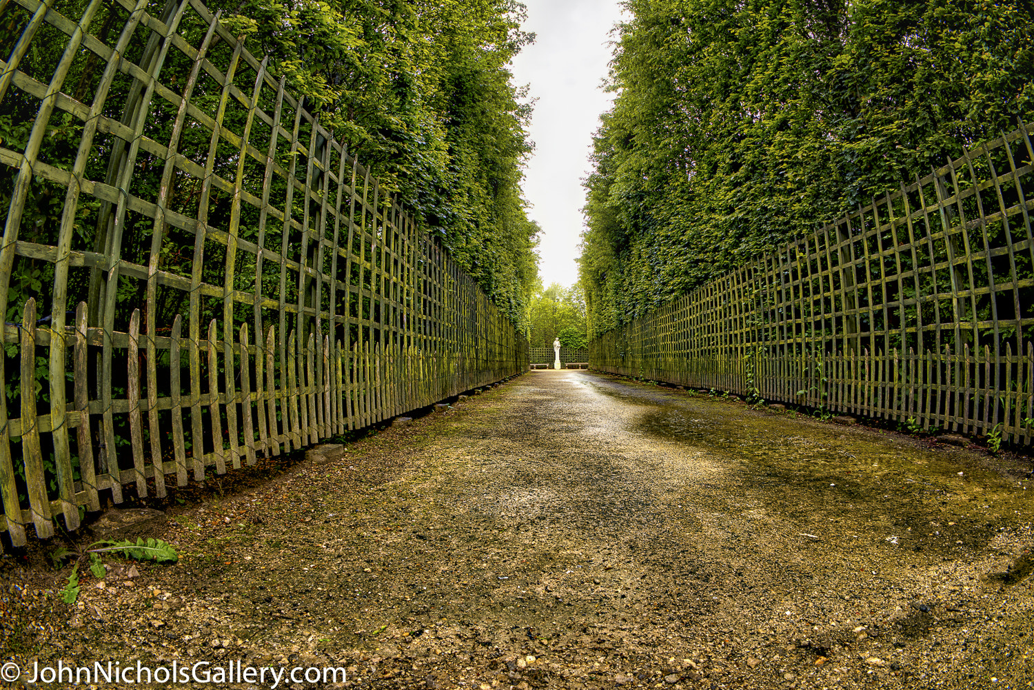 Sony a7R + FE 16mm F3.5 Fisheye sample photo. Prague to paris cruise photography