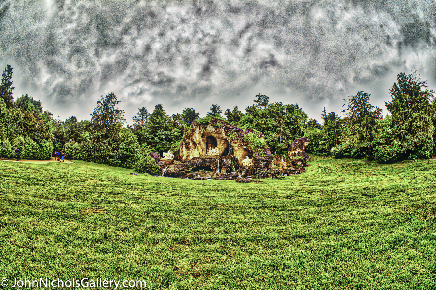 FE 16mm F3.5 Fisheye sample photo. Prague to paris cruise photography