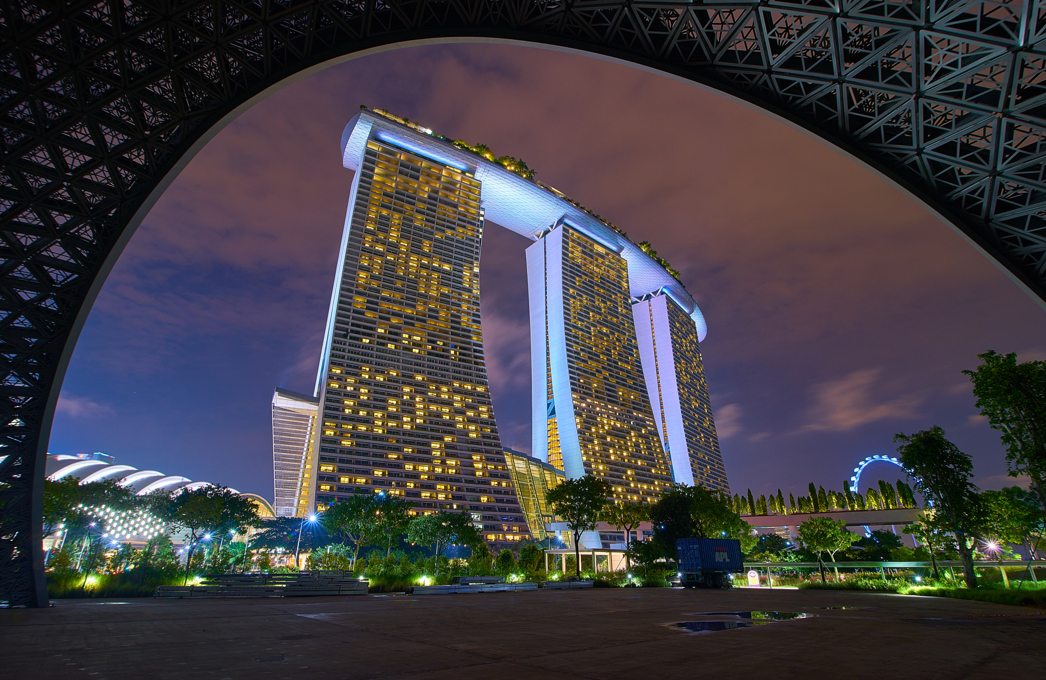 Sony a7R + 16-28mm F2.8 sample photo. Marina bay sands hotel photography