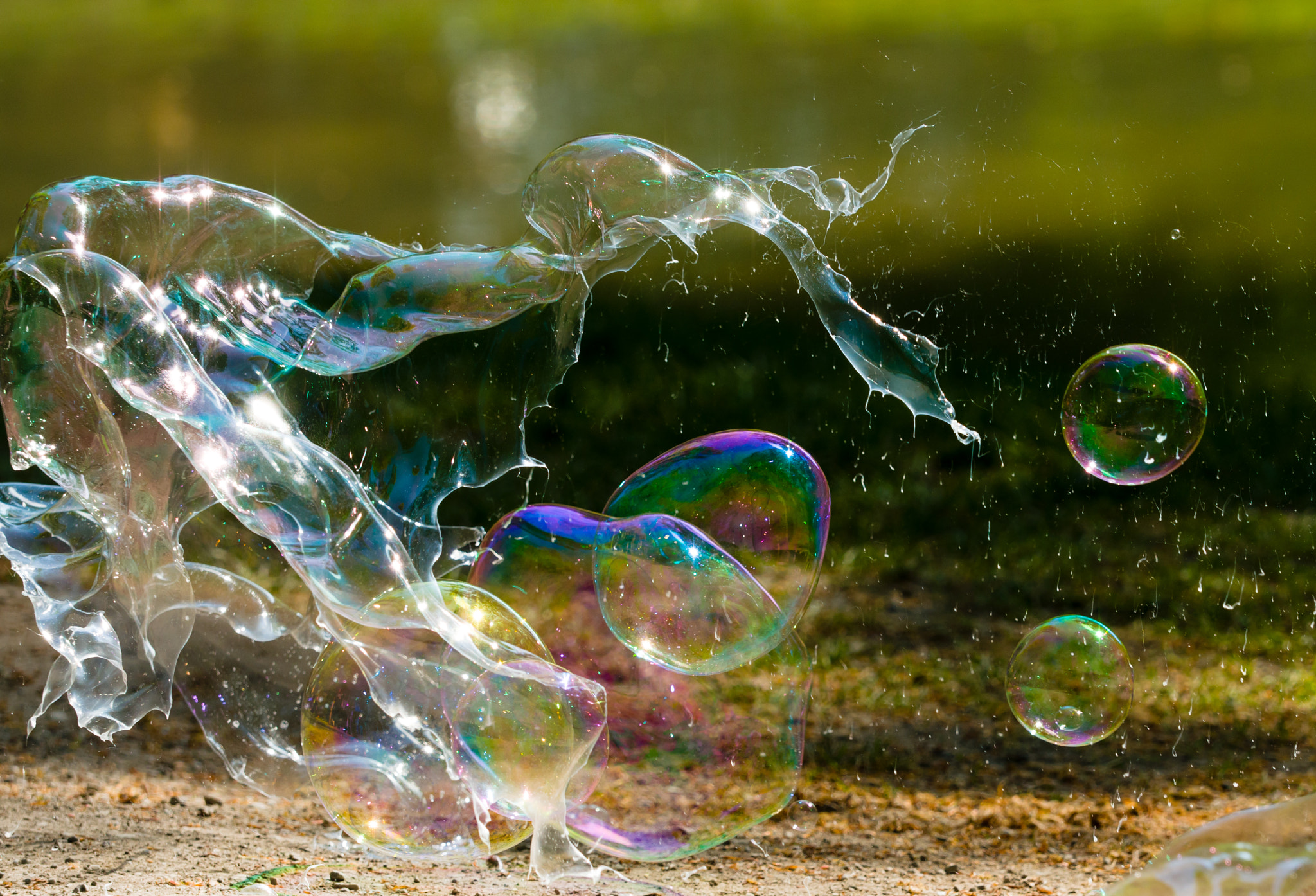 Panasonic Lumix DMC-GX8 + Olympus M.Zuiko Digital ED 40-150mm F2.8 Pro sample photo. Soap bubbles photography