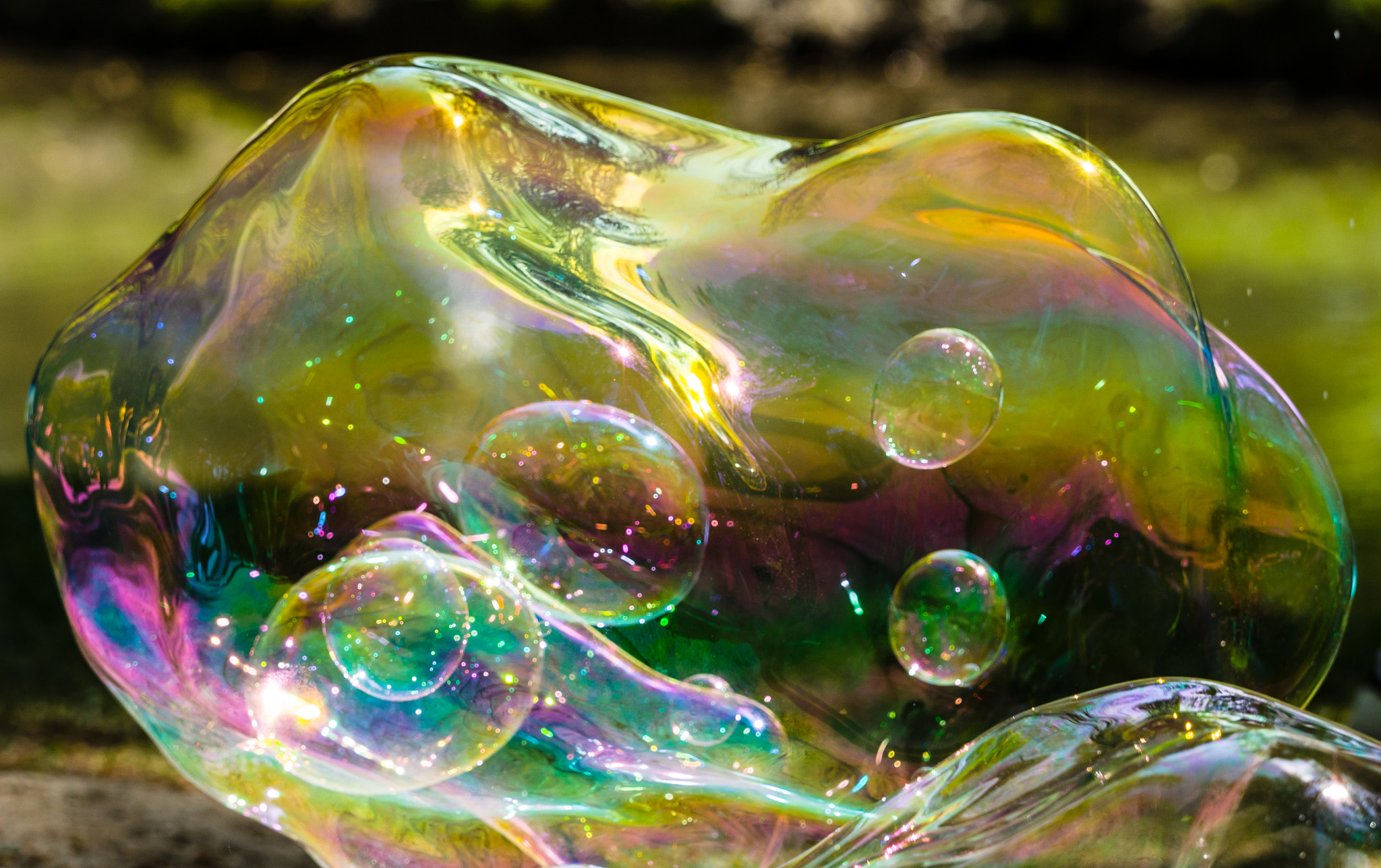 Panasonic Lumix DMC-GX8 + Olympus M.Zuiko Digital ED 40-150mm F2.8 Pro sample photo. Soap bubbles photography