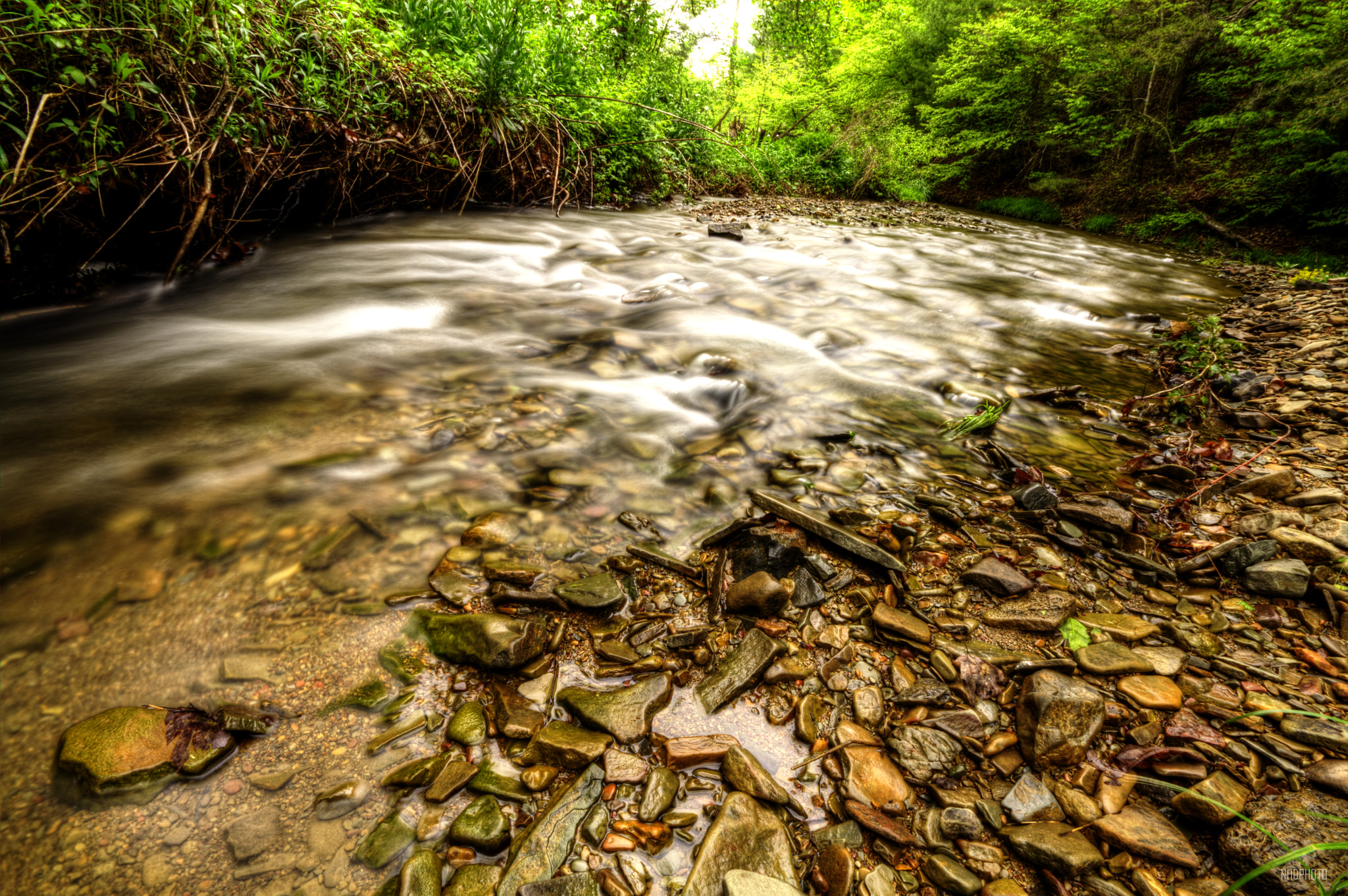 Canon EF-S 10-18mm F4.5–5.6 IS STM sample photo. Babbling brook photography