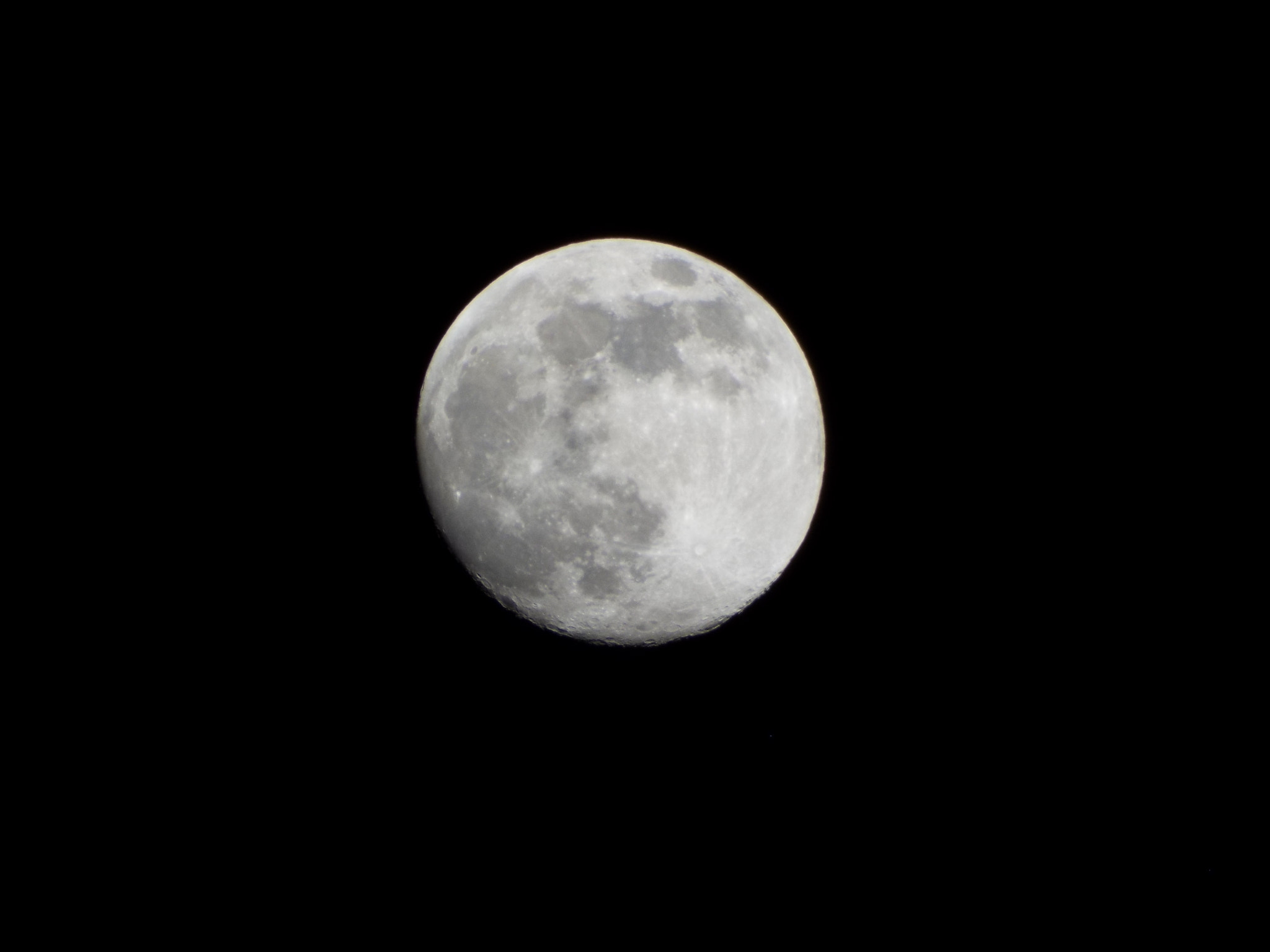 Fujifilm FinePix S9400W sample photo. Punto blanco photography