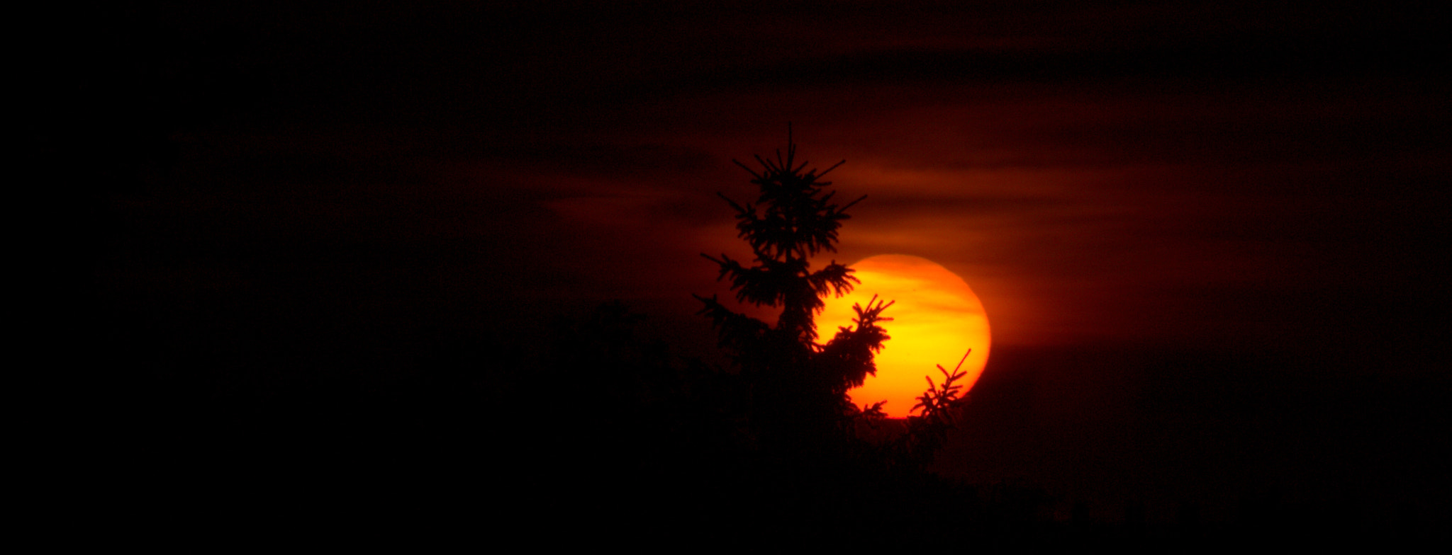 Sigma 70-300mm F4-5.6 APO DG Macro sample photo. Sunrise photography