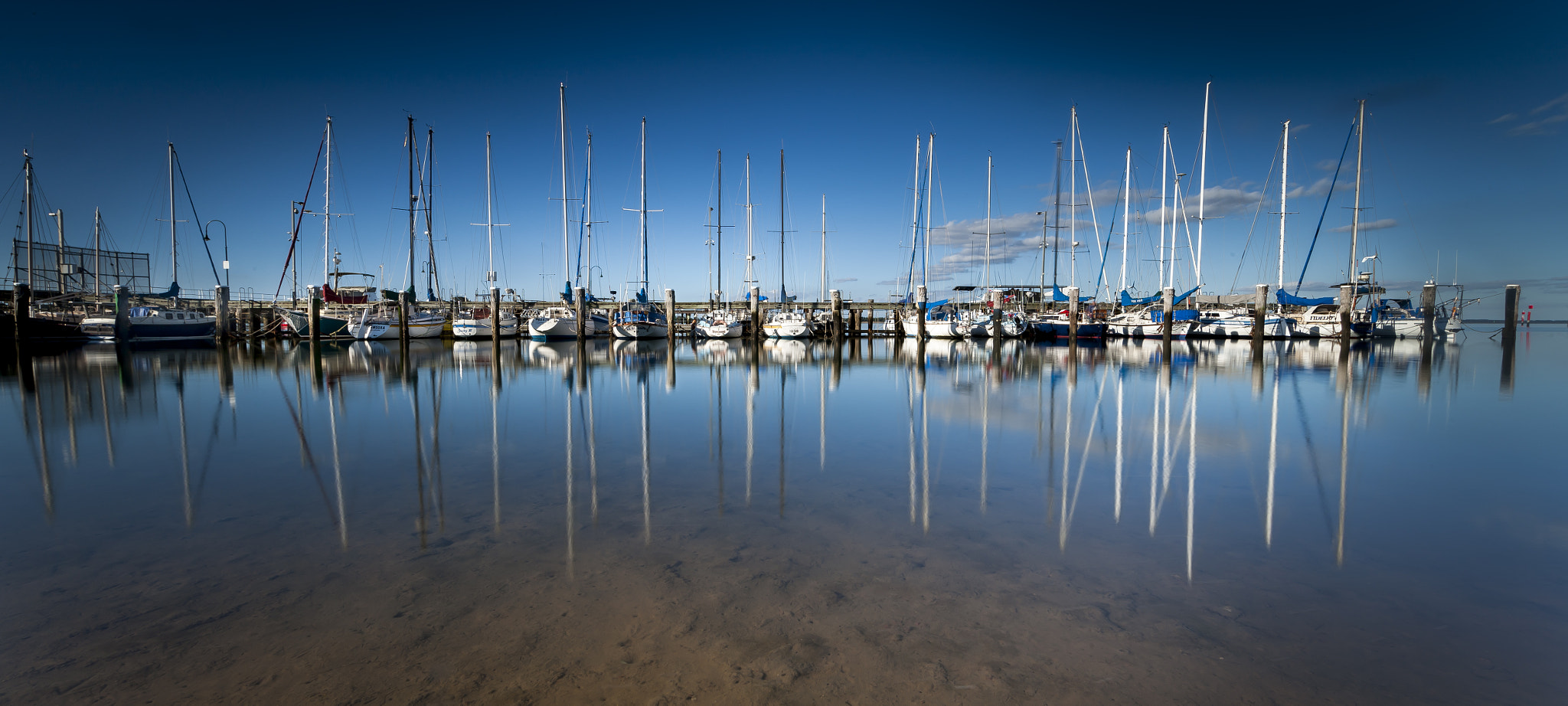 Canon EOS-1Ds Mark III + Canon EF 14mm F2.8L II USM sample photo. Hastings yachts photography