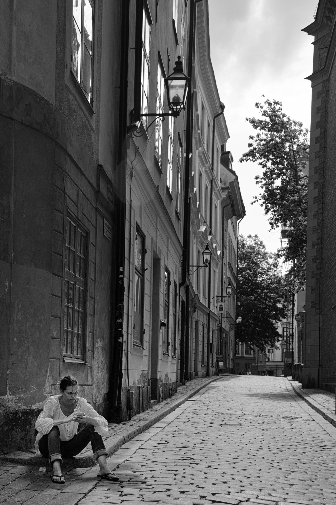 Nikon Df sample photo. Waiting in stockholm photography