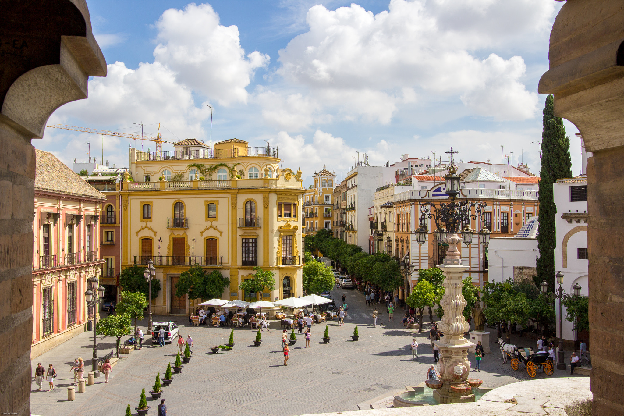 Sigma 18-35mm f/1.8 DC HSM sample photo. Plaza del triunfo photography