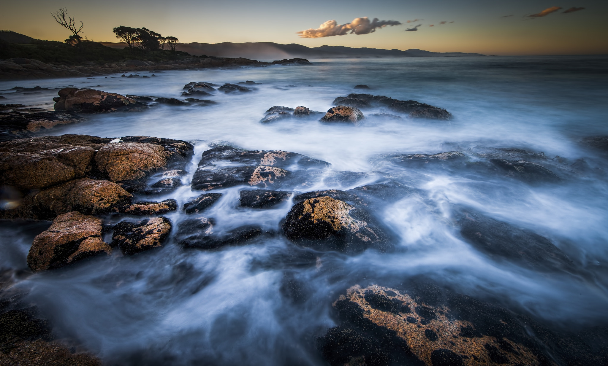 Canon EF 14mm F2.8L II USM sample photo. The bicheno beach tasmania photography