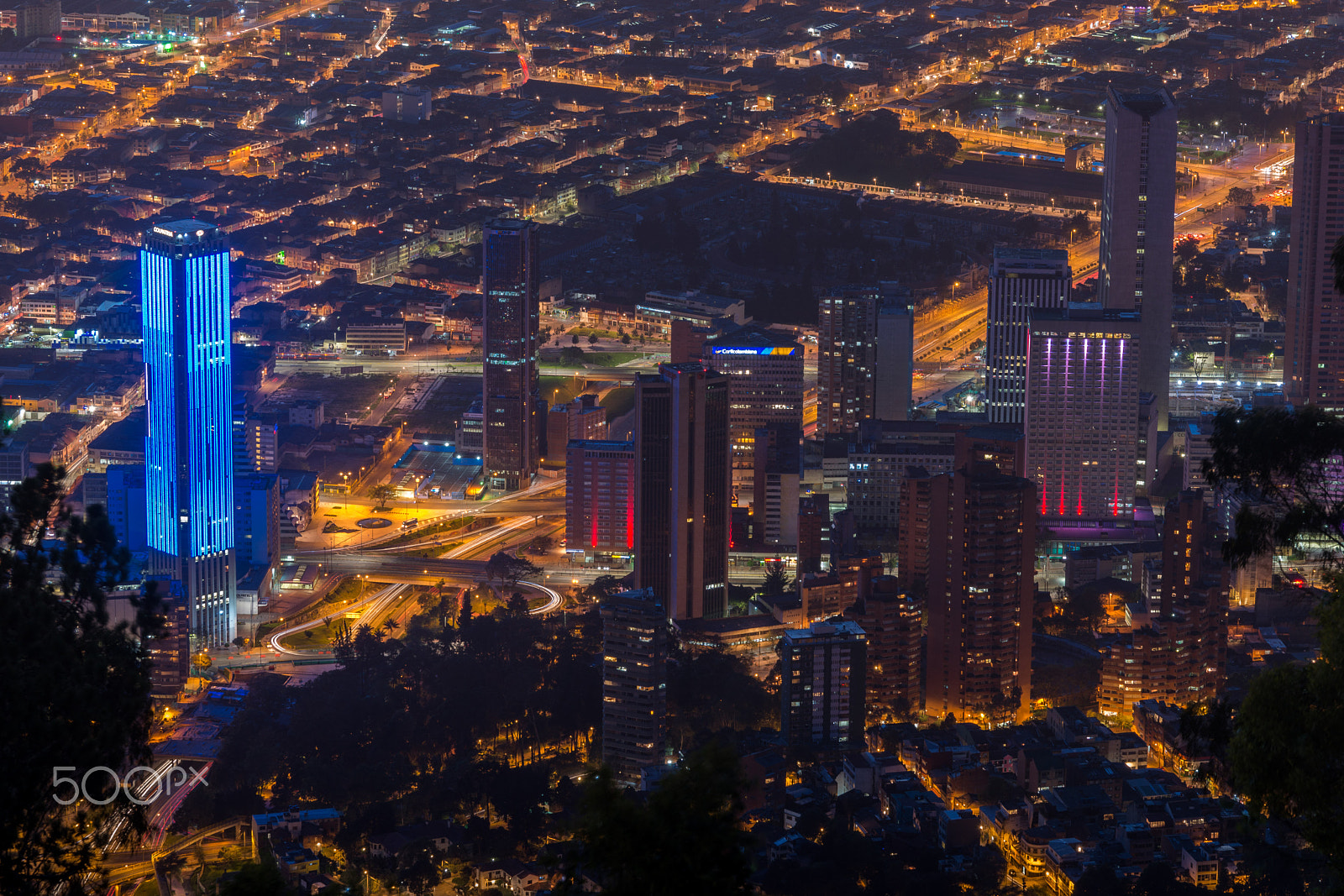 Sony 70-300mm F4.5-5.6 G SSM sample photo. Downton bogotá.jpg photography