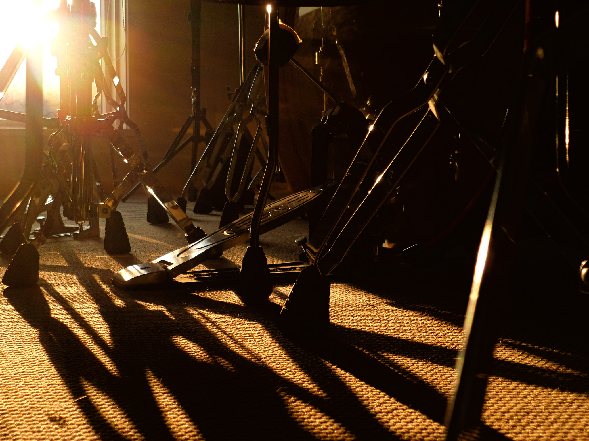 Panasonic DMC-FS10 sample photo. Drum kit photography