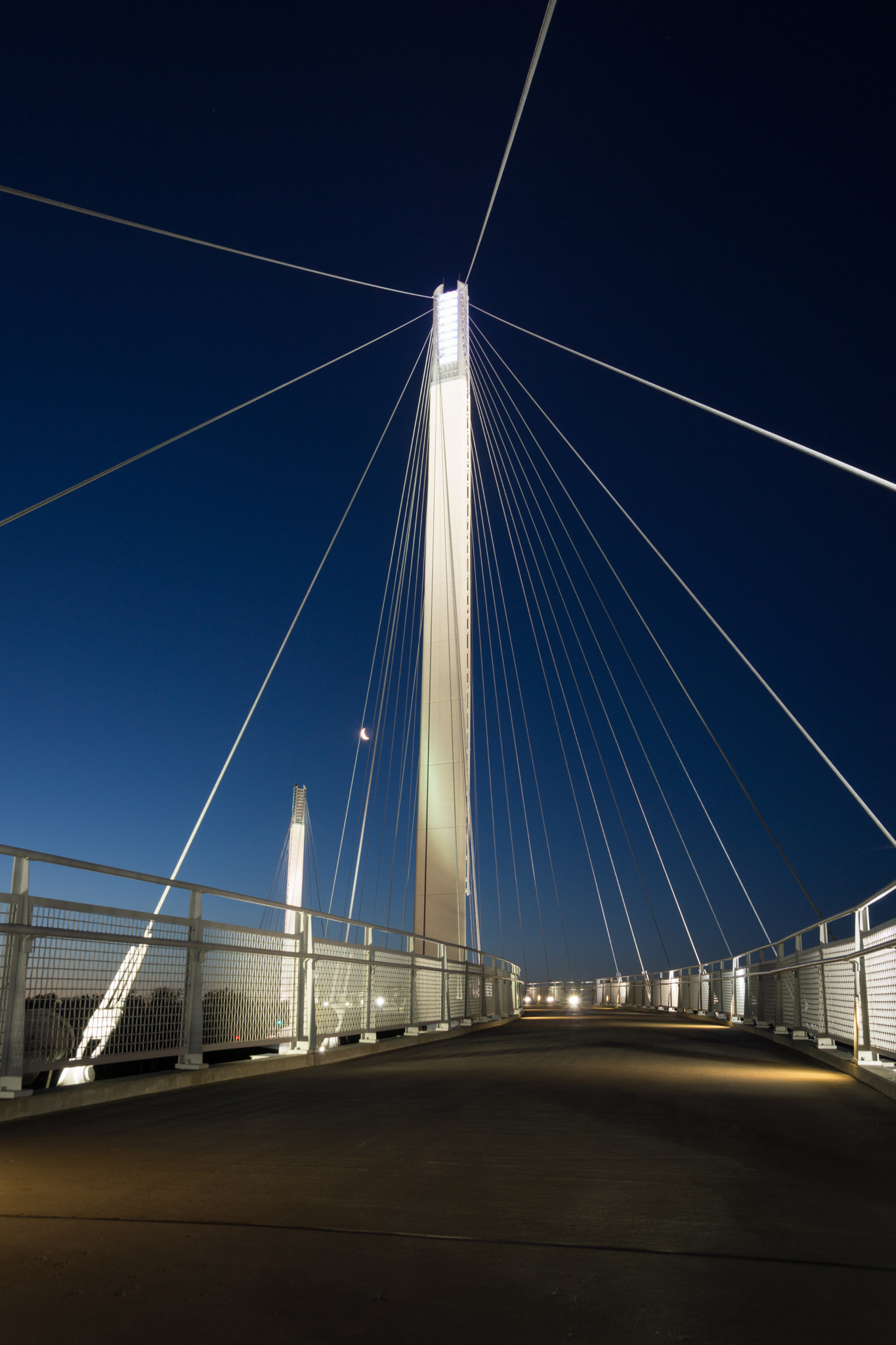 Sony SLT-A77 sample photo. Bob kerry bridge in the morning 2 photography