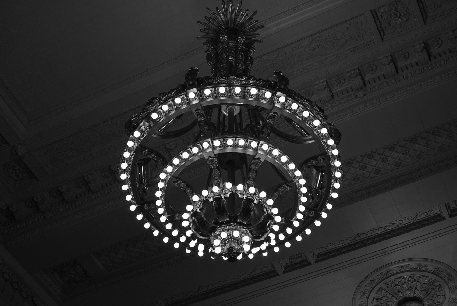 Nikon D200 sample photo. Chandelier in b&w photography