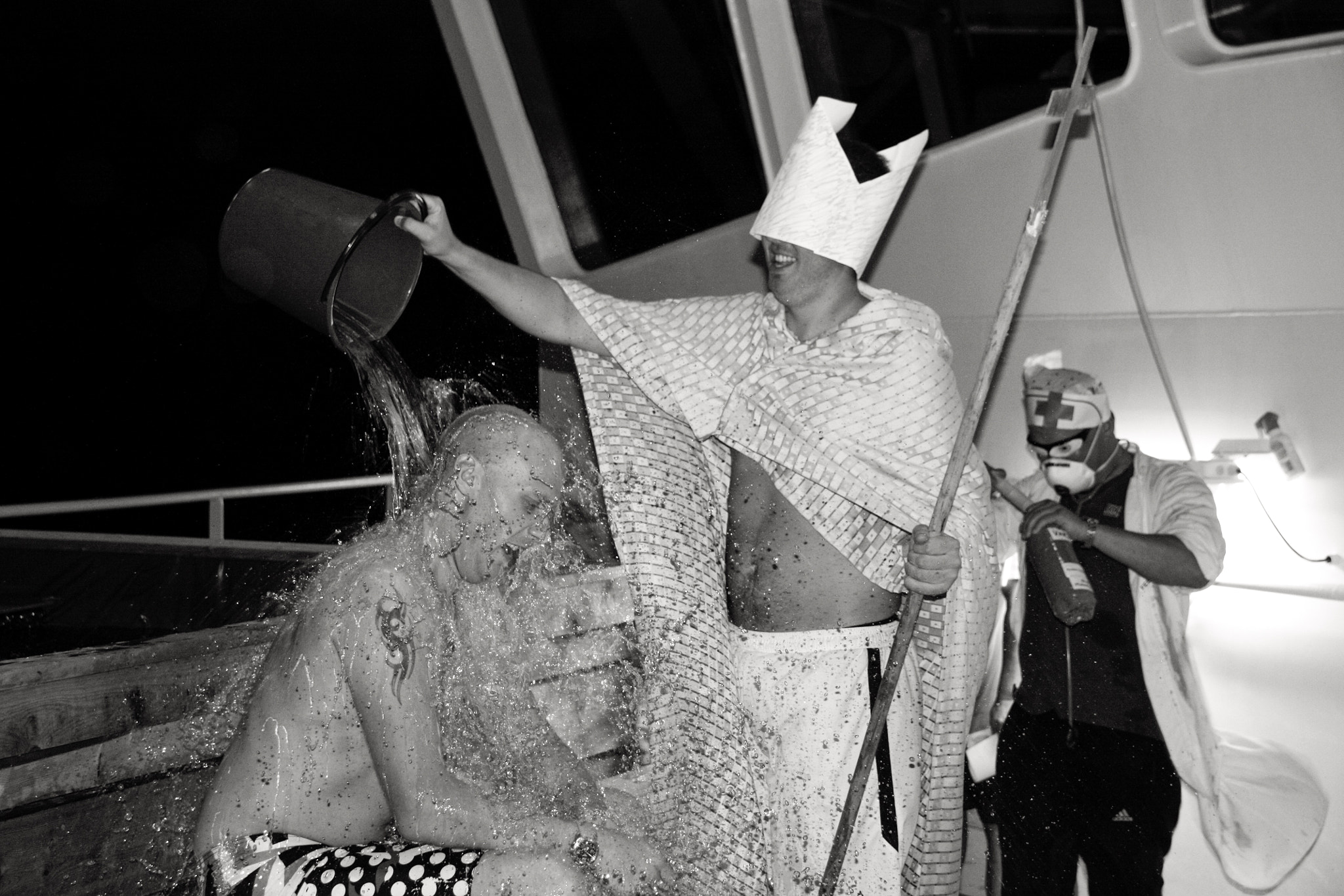 Canon EOS 450D (EOS Rebel XSi / EOS Kiss X2) sample photo. Celebrating equator line baptism in indian ocean photography