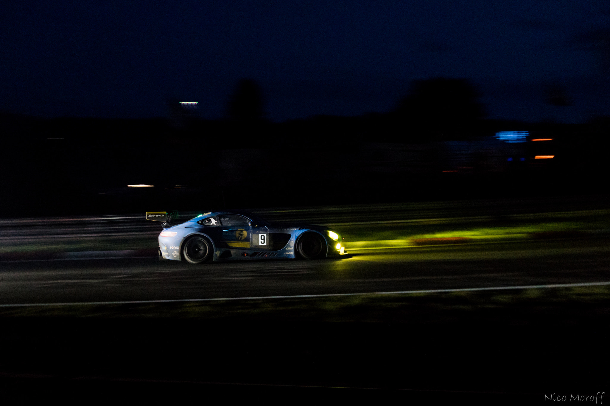 Sony DT 18-250mm F3.5-6.3 sample photo. Amg mercedes sls gt3 photography