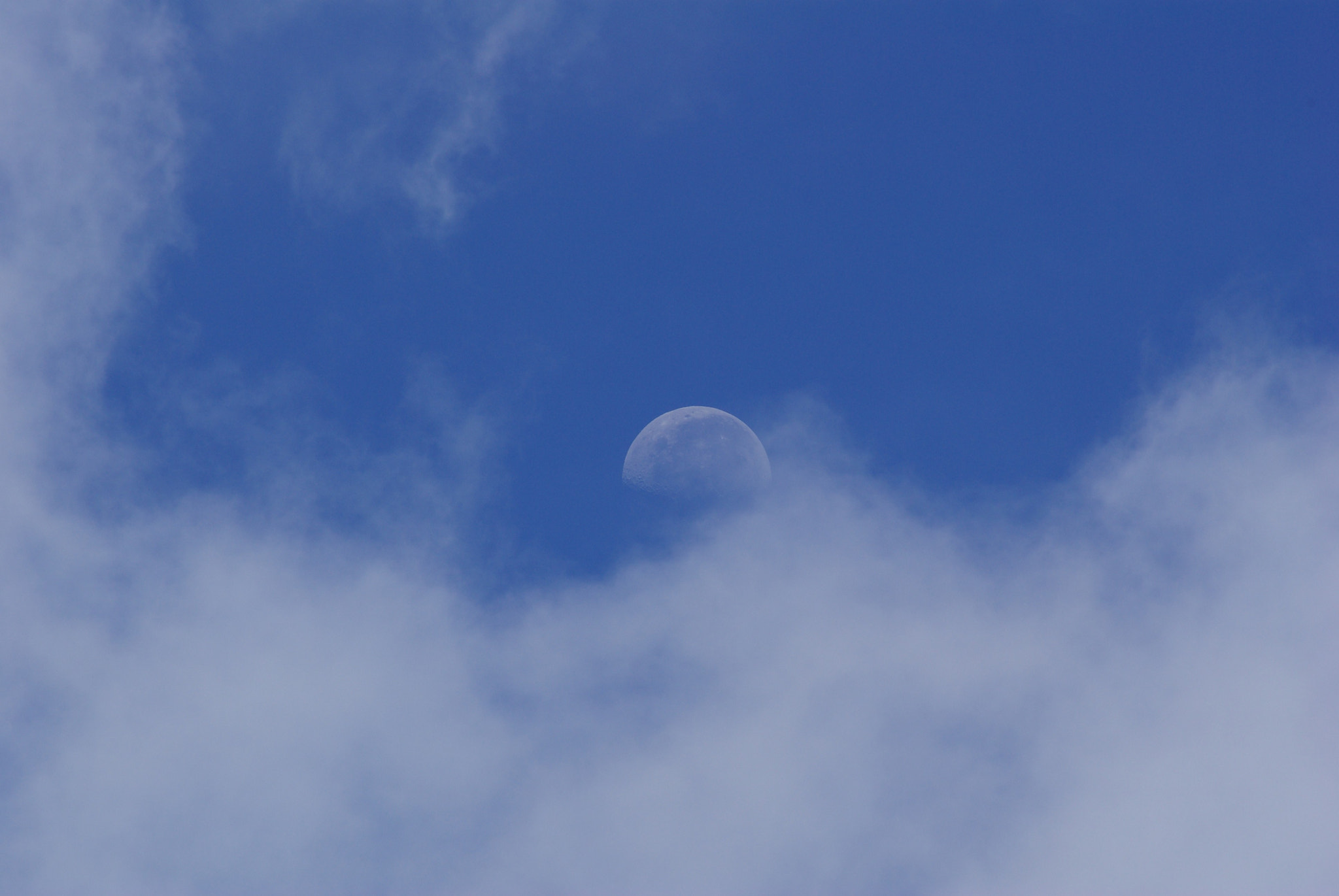 Pentax K10D + smc PENTAX-FA J 75-300mm F4.5-5.8 AL sample photo. Moon over andis  photography