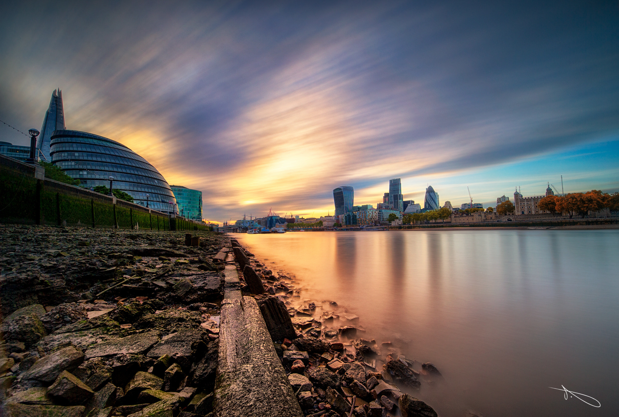 Canon EF 11-24mm F4L USM sample photo. Sunset on the river photography