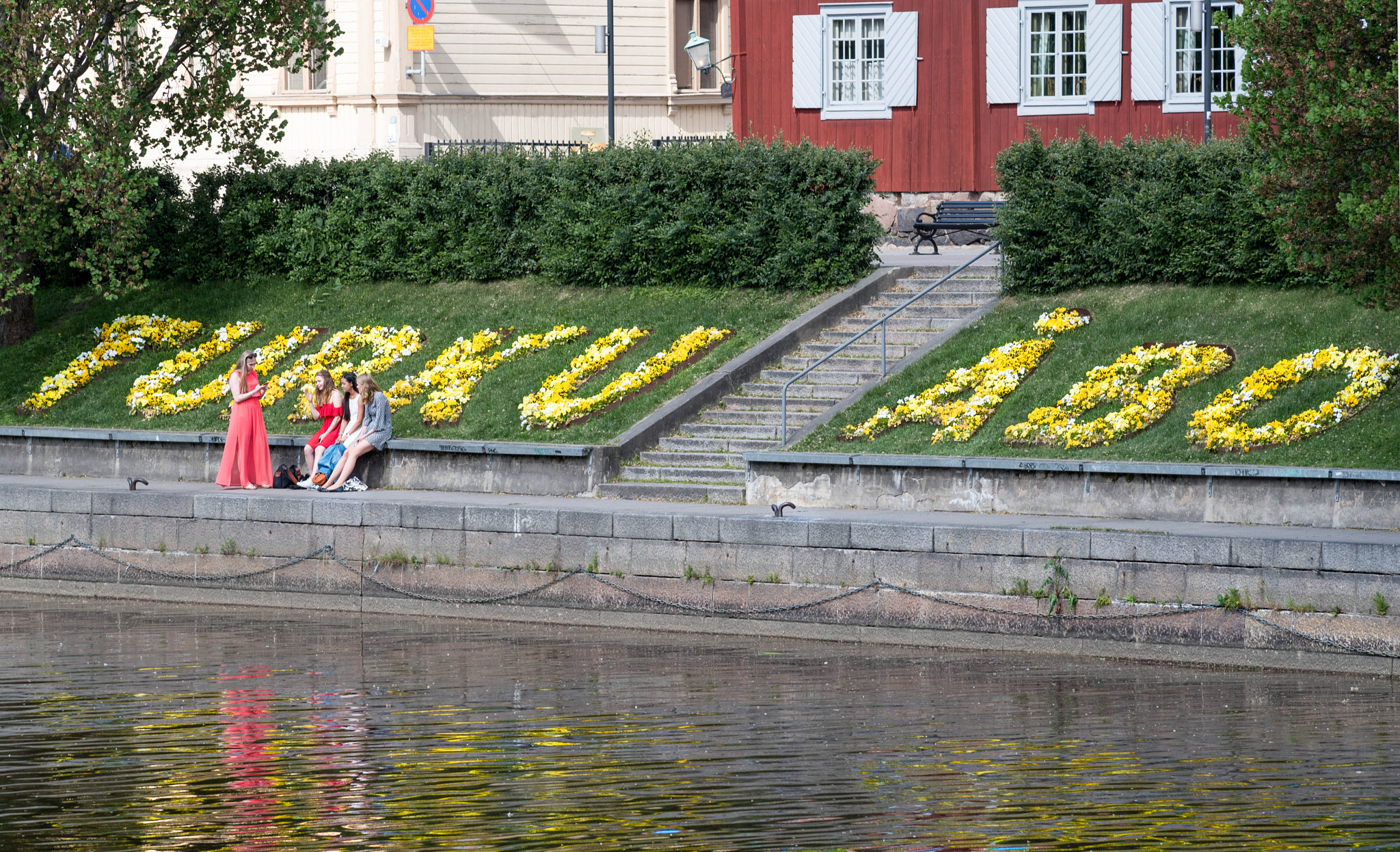 Nikon D750 + AF Nikkor 180mm f/2.8 IF-ED sample photo. Summer day by the river photography