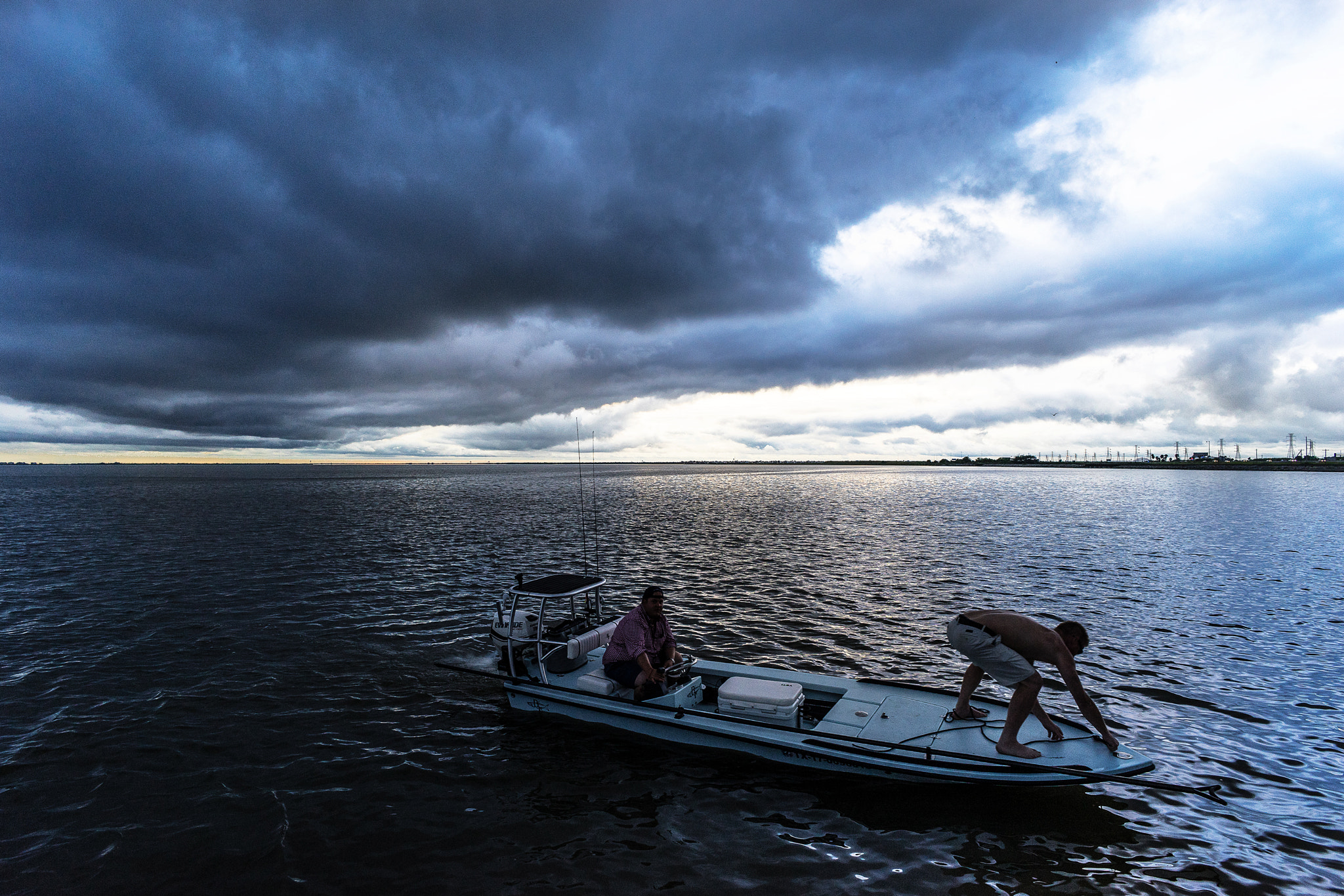 Sony a7 + Sony 20mm F2.8 sample photo. Let go home photography